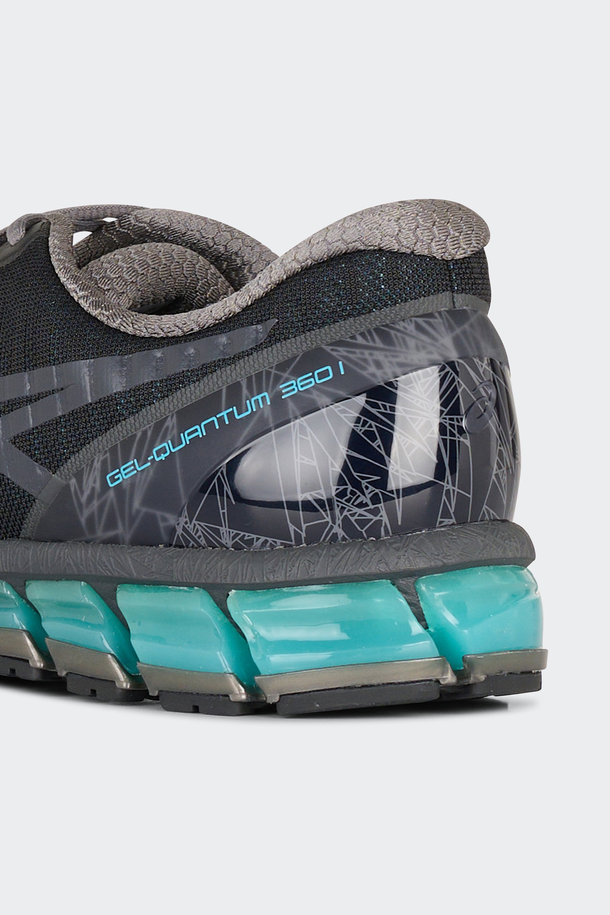 Baskets | Noir by ASICS Baskets Noir