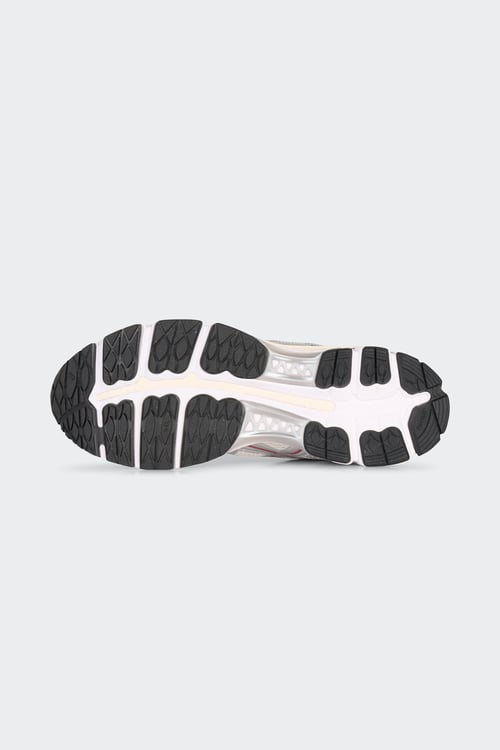 ASICS Baskets Beige