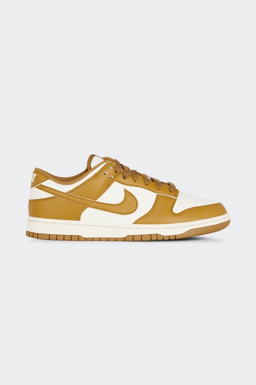 NIKE Sneakers Beige