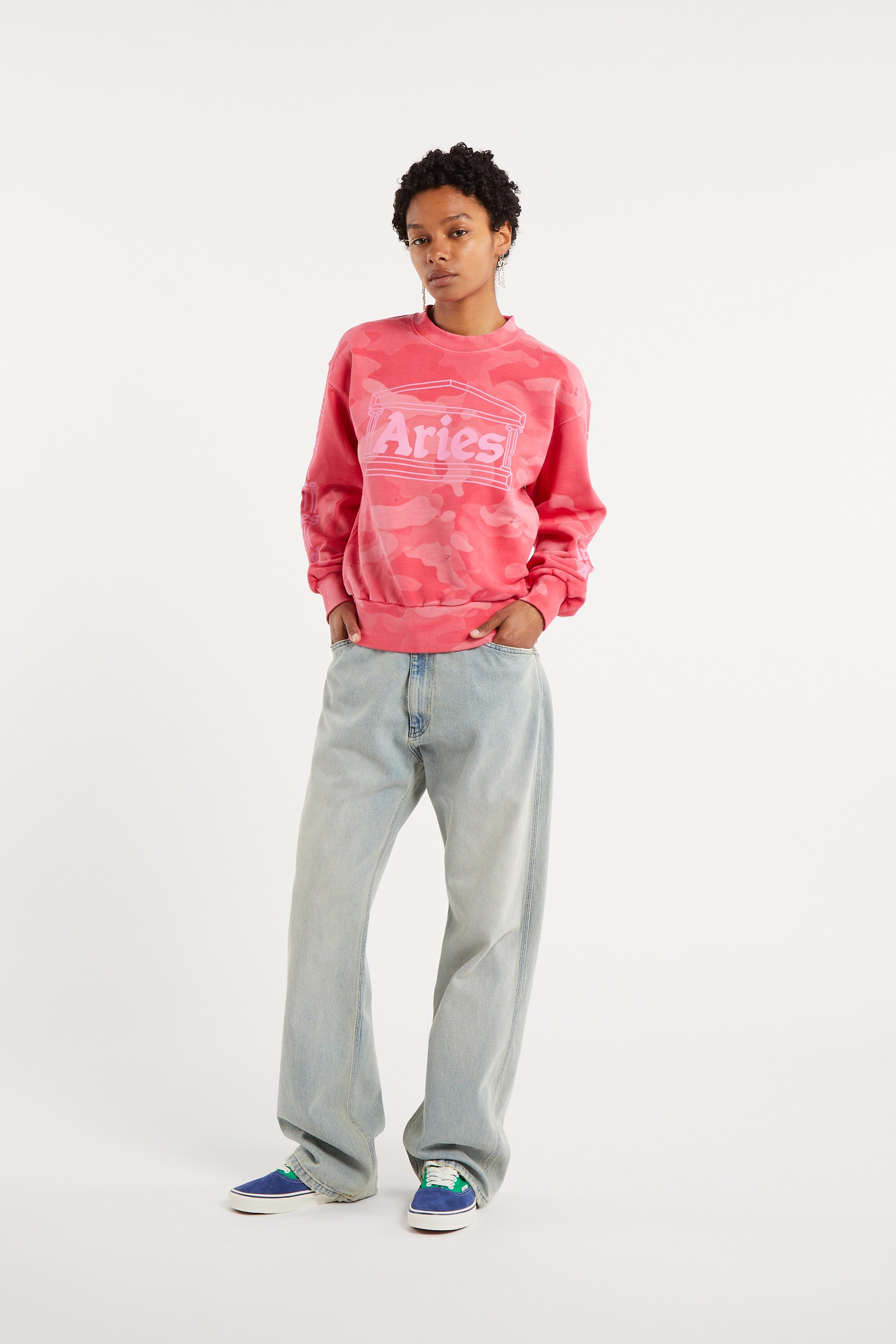 sweatshirt ARIES Pink