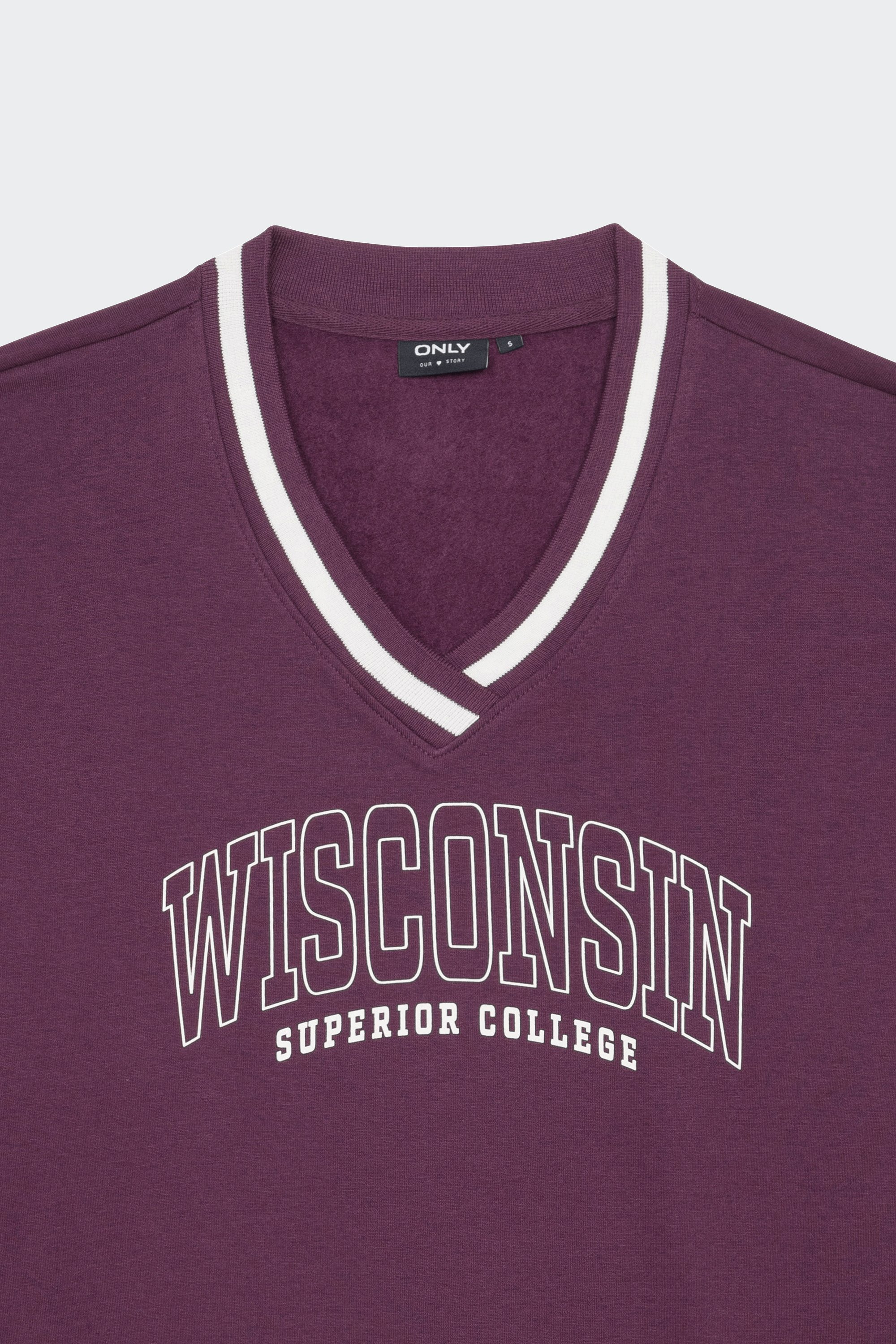 Sweatshirt | Purple by ONLY Sweatshirt Purple