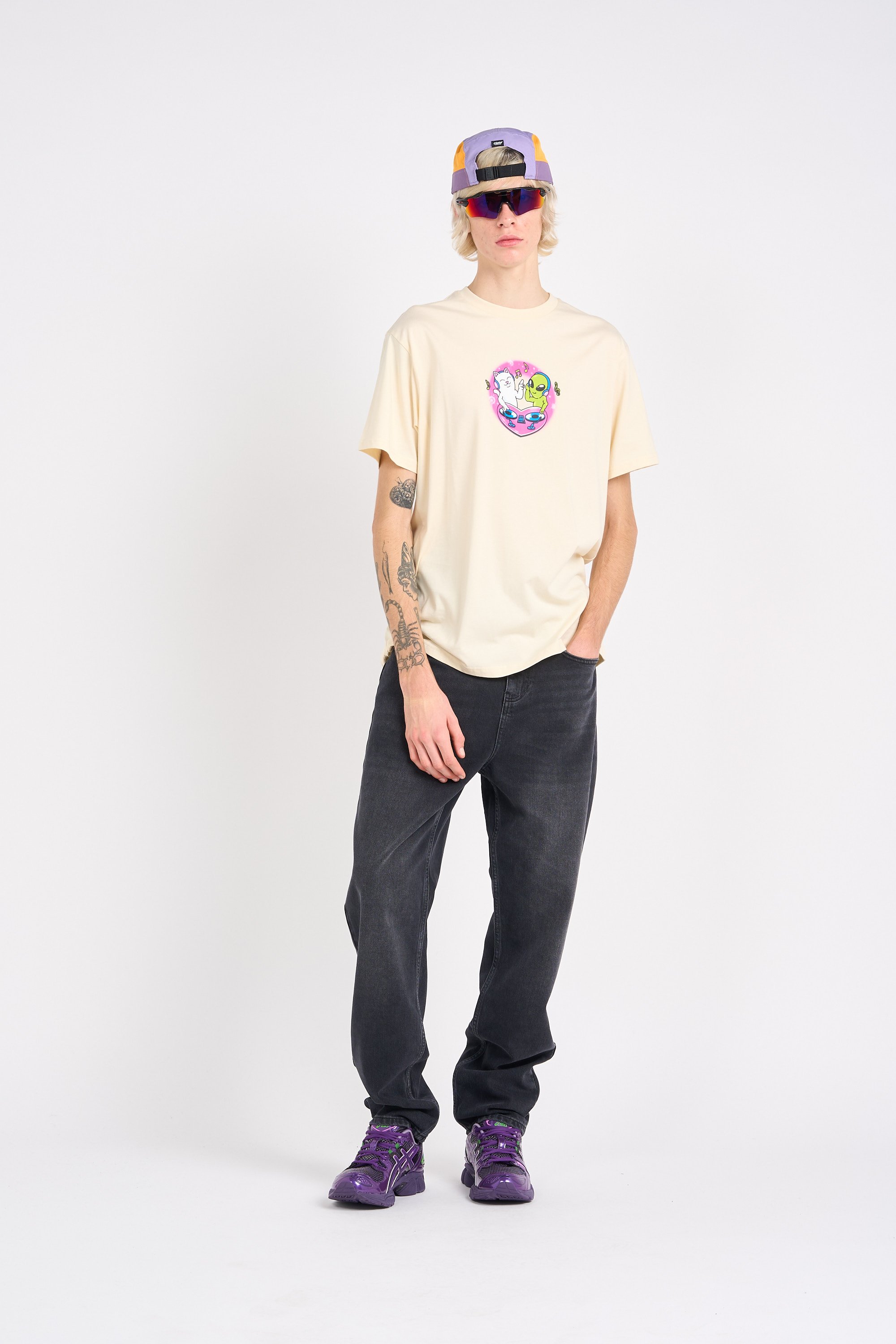 T-shirt RIPNDIP Beige