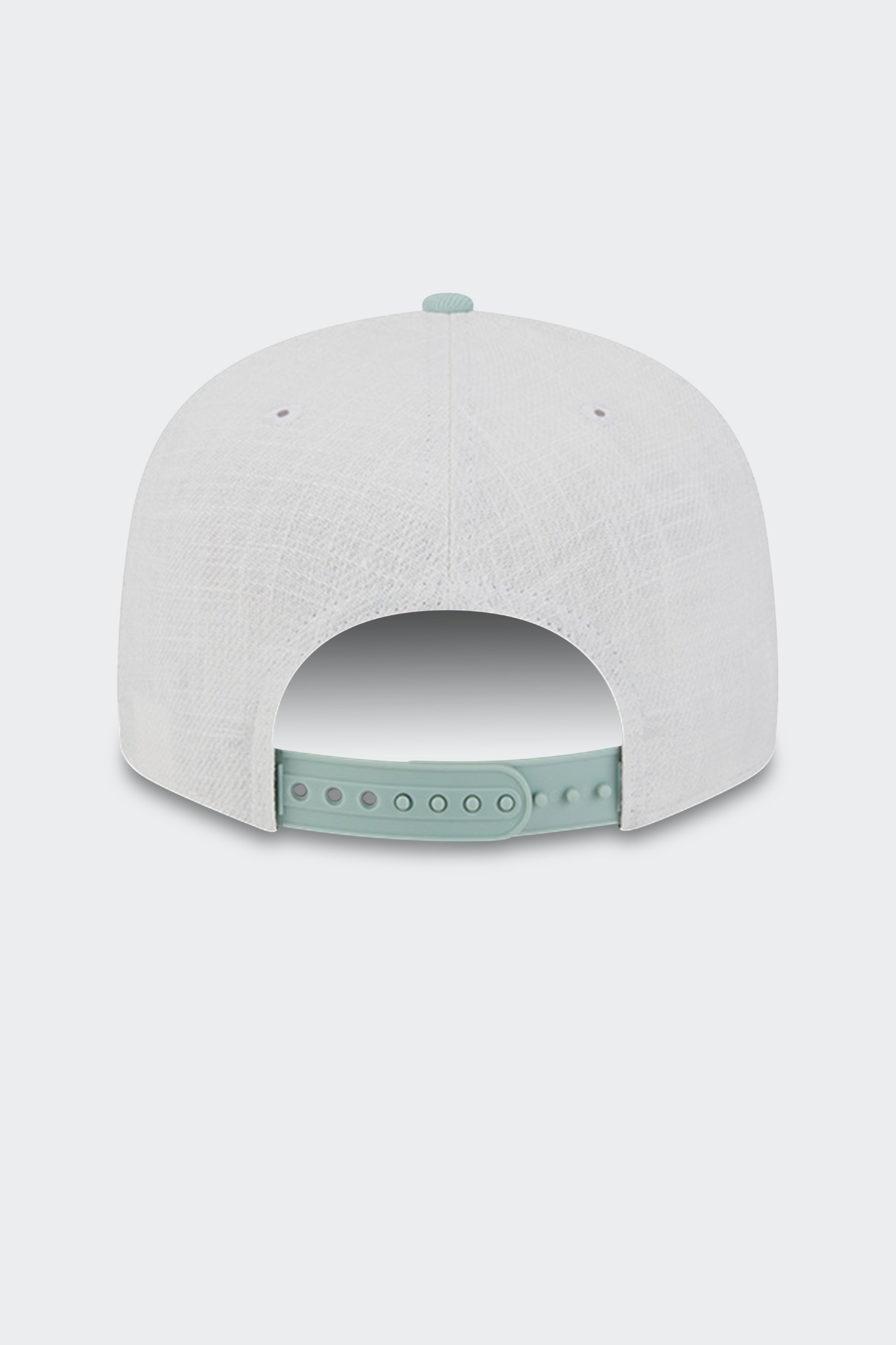 Cap | White by NEW ERA Cap White