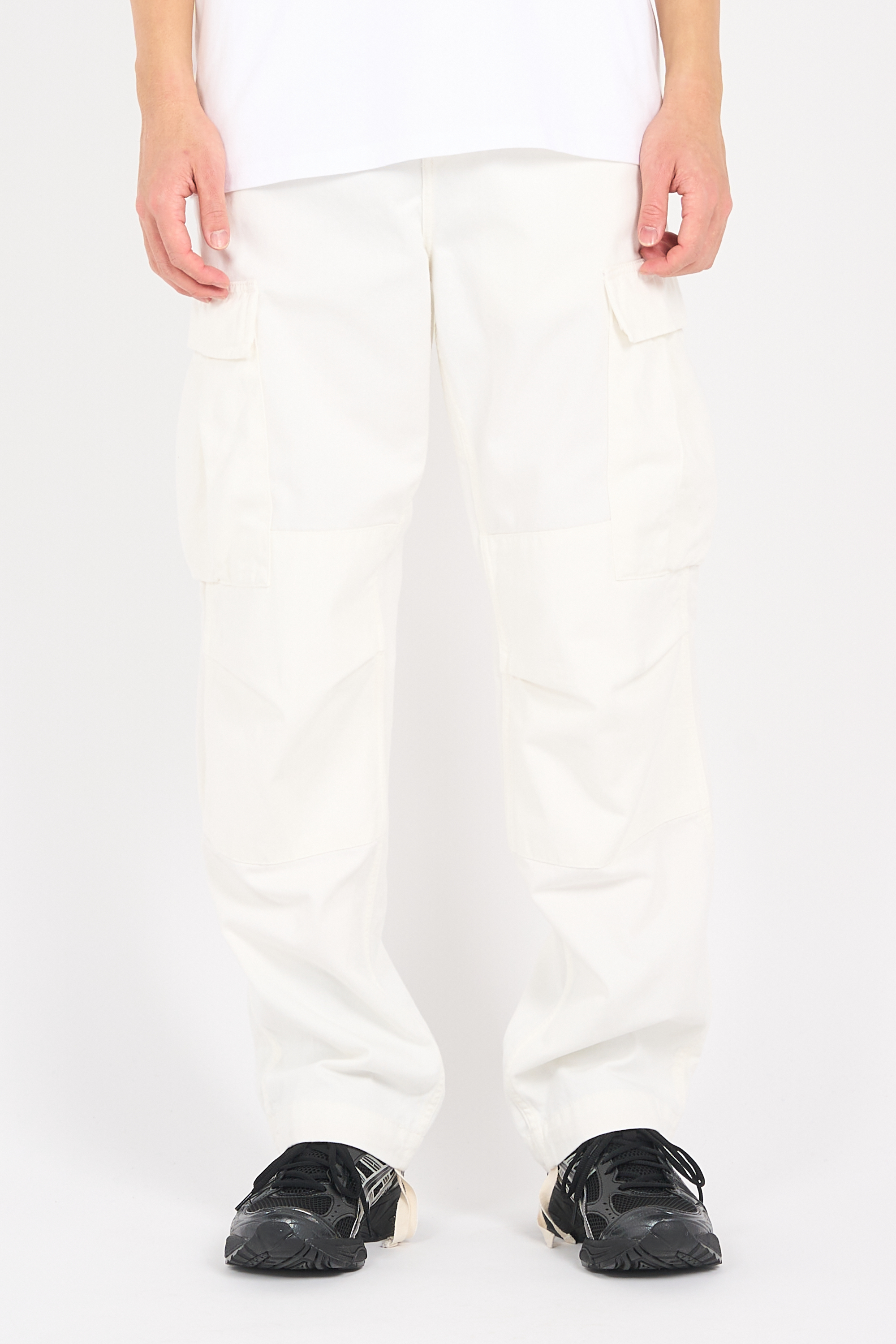 Cargo White