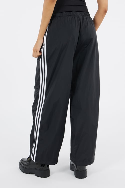 ADIDAS Joggers Black