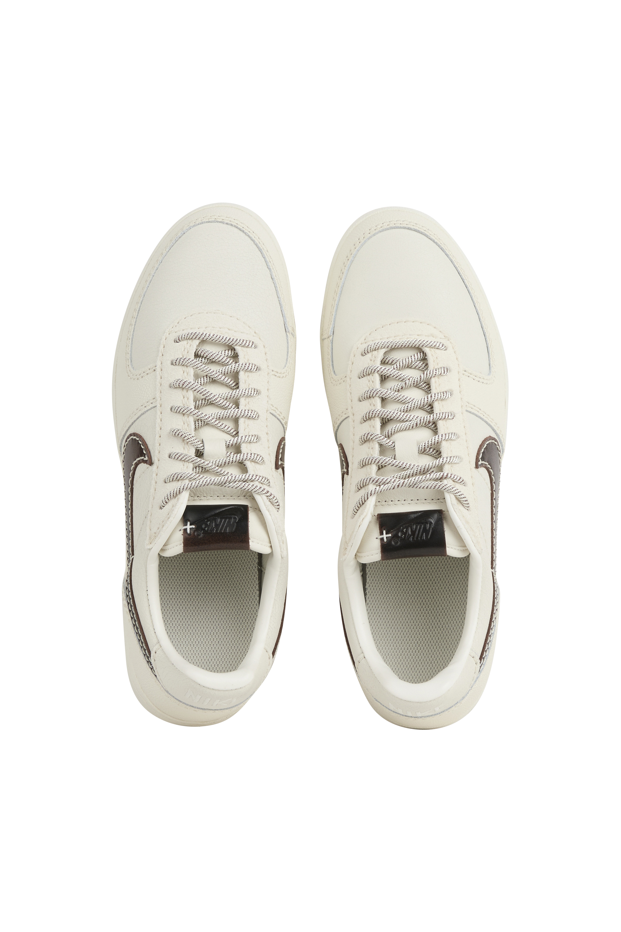 Baskets Beige