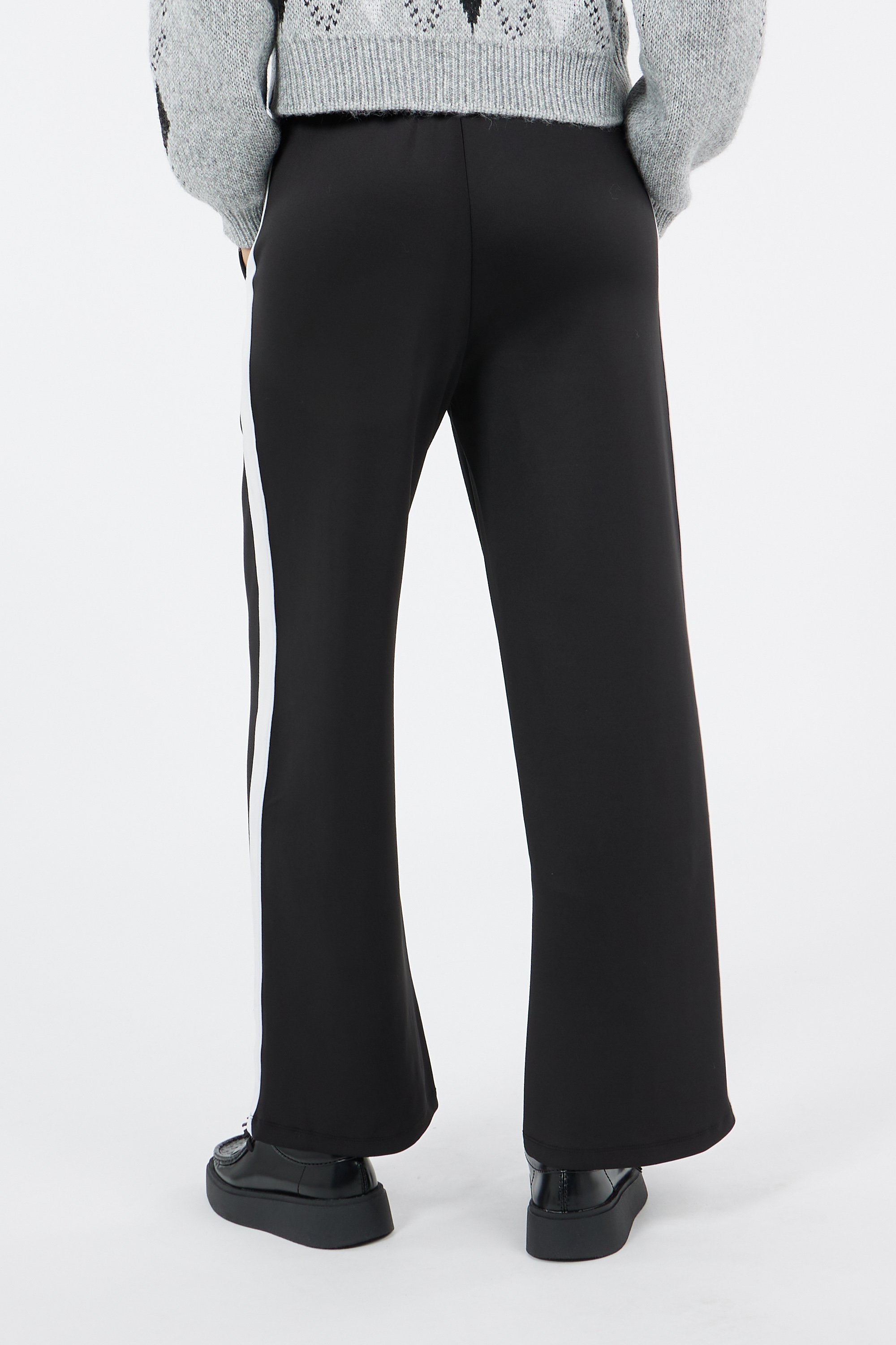 Pantalon de survêtment | Noir by NOISY MAY Pantalon de survêtment Noir