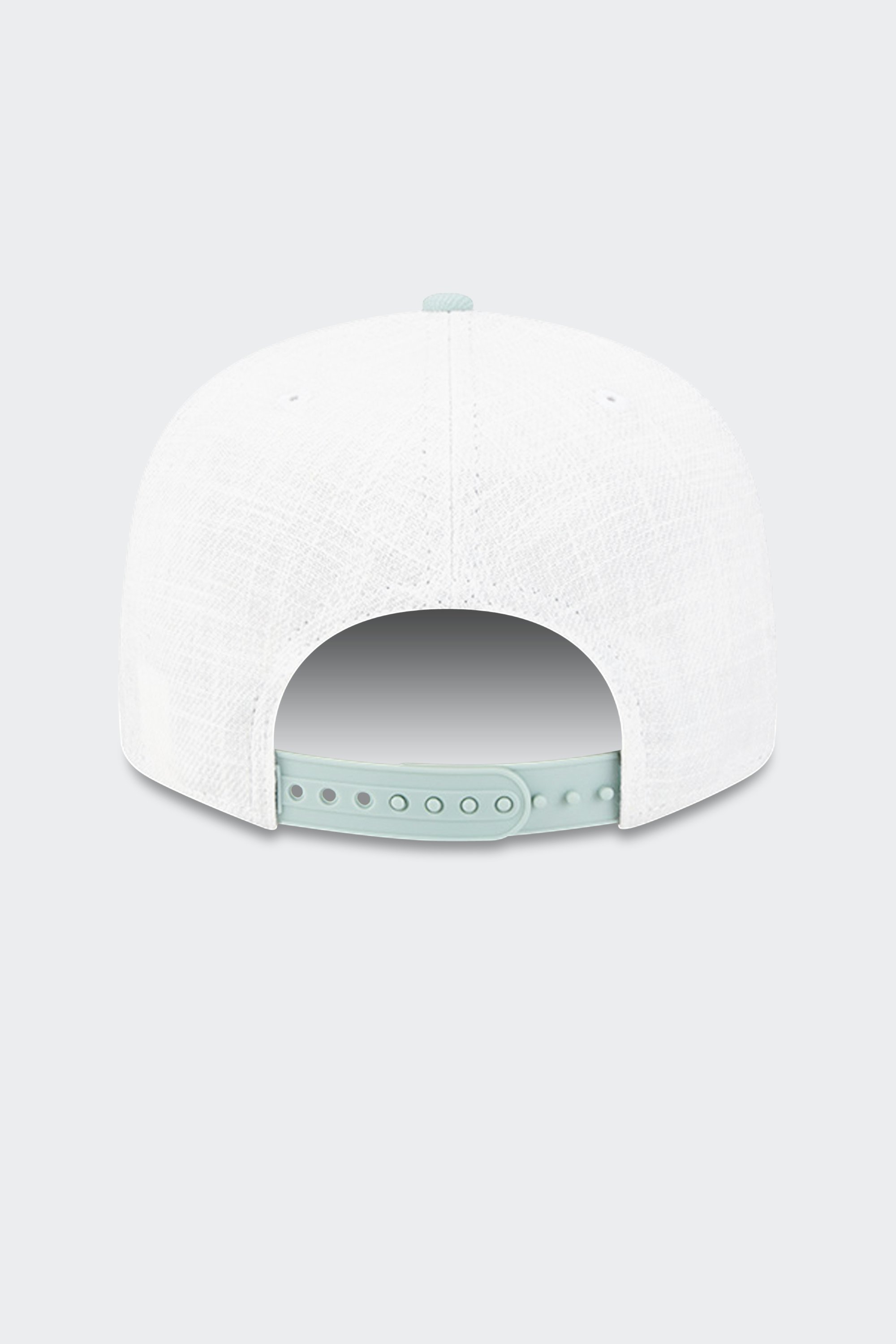 Cap | White by NEW ERA Cap White
