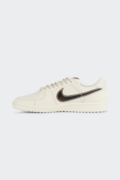 NIKE Baskets Beige