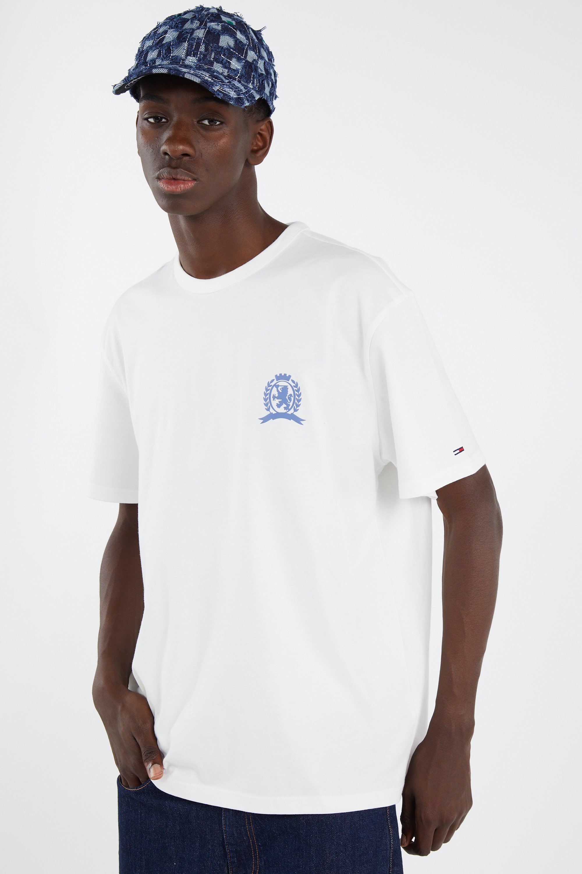 T-shirt White