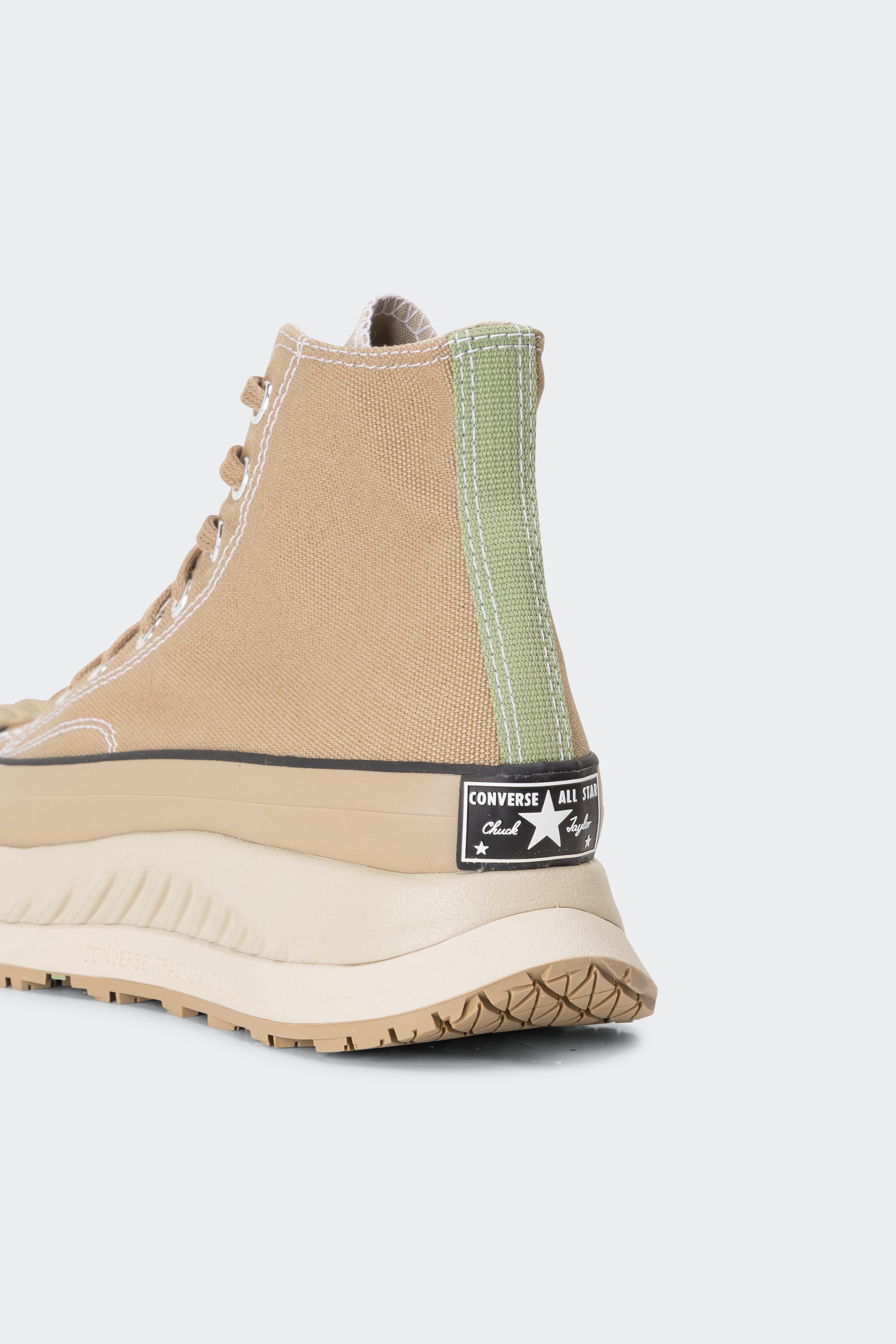 baskets montantes | Beige by CONVERSE baskets montantes Beige