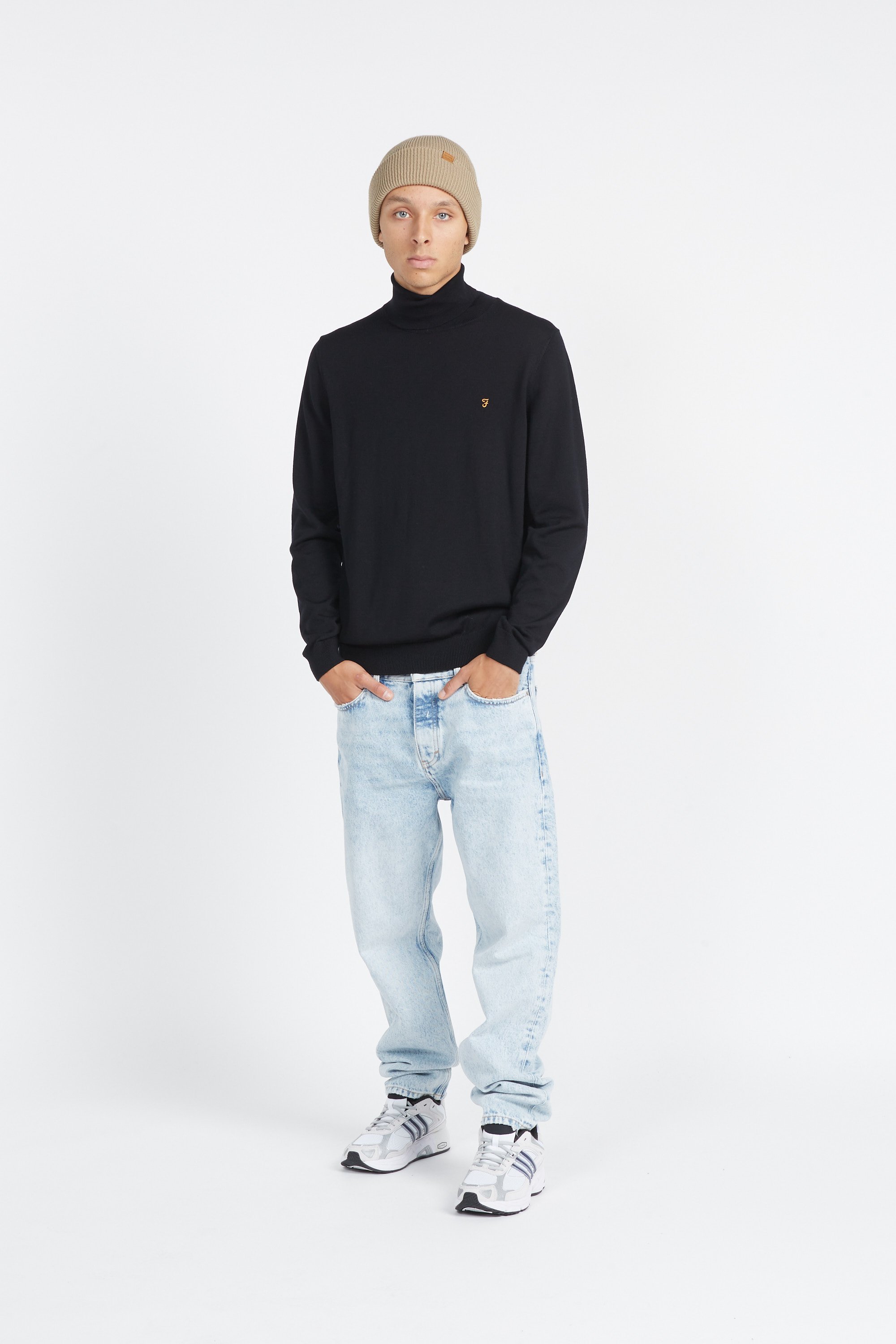 Sweater | Black by FARAH Sweater Black