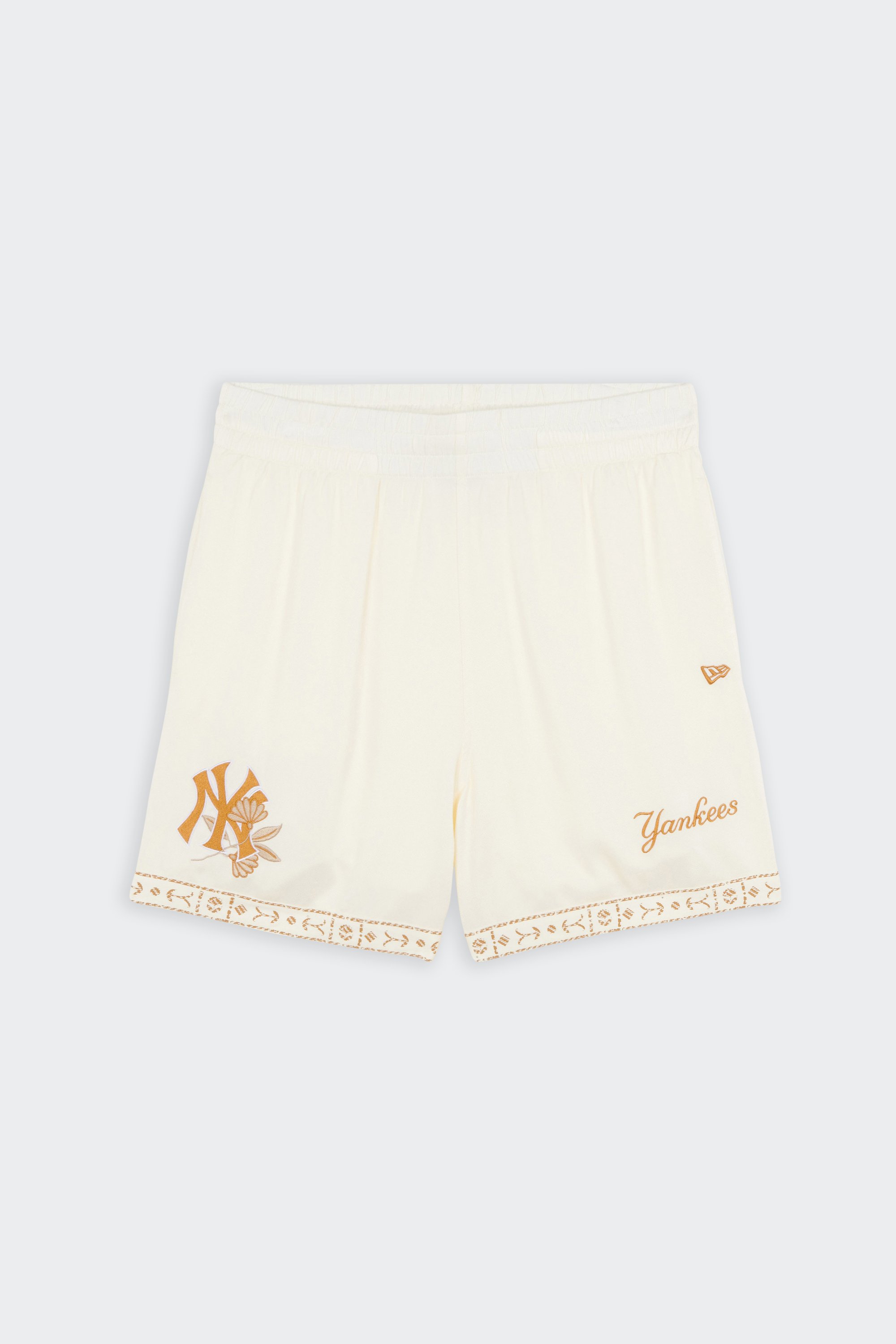Short | Beige by NEW ERA Short Beige