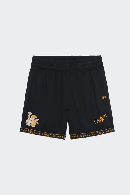 NEW ERA Shorts Black