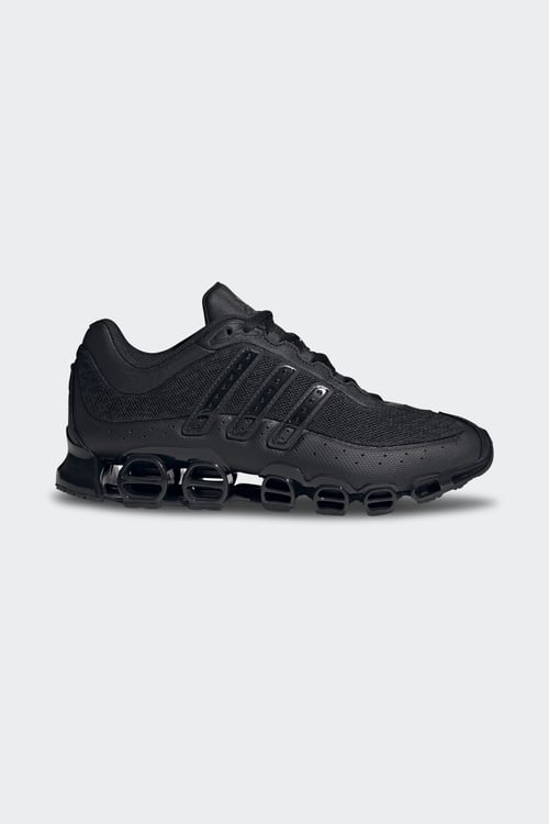 Baskets - Taille 42 Noir