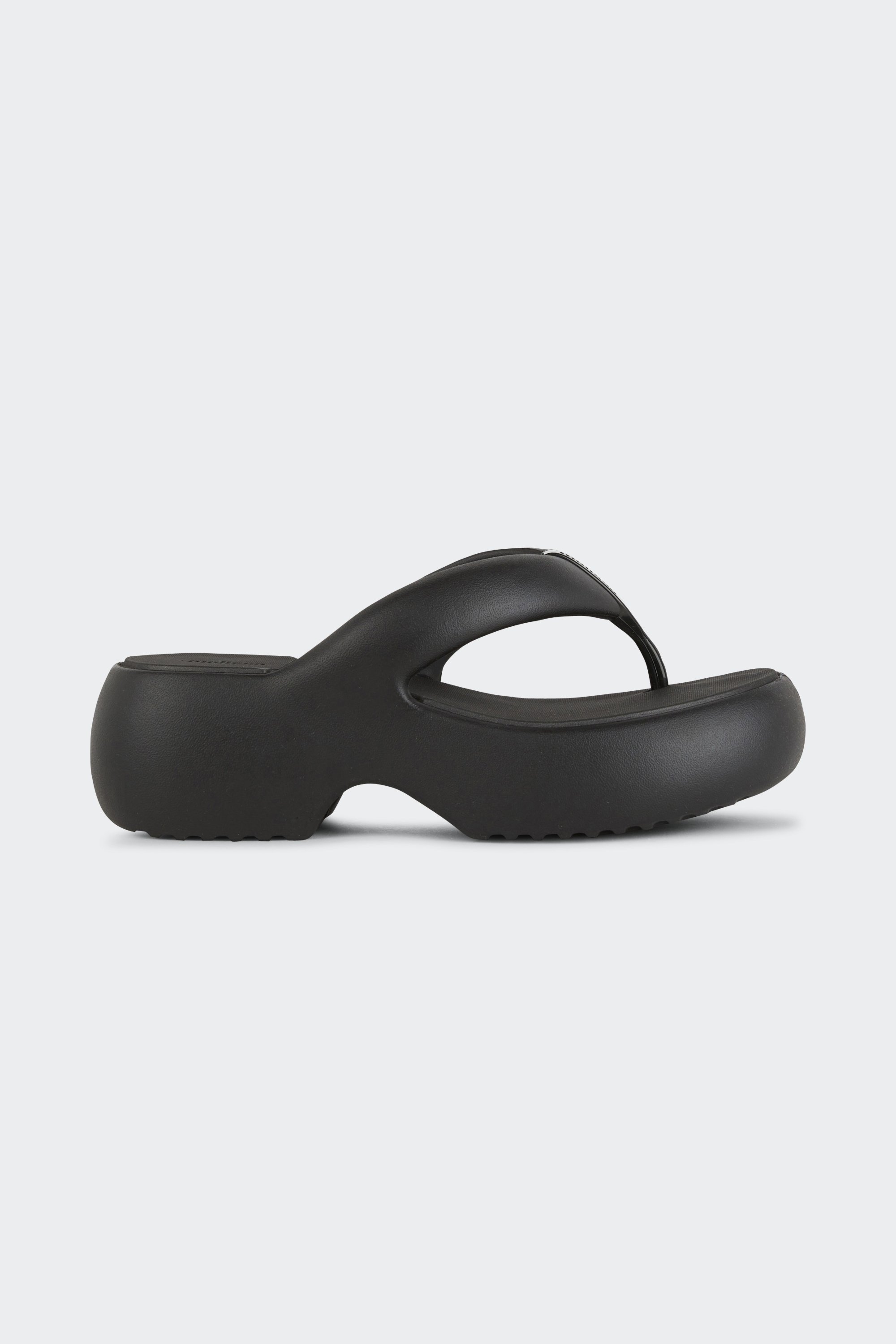 Flat furry sheepskin sandals | Black by MELISSA Flat furry sheepskin sandals Black