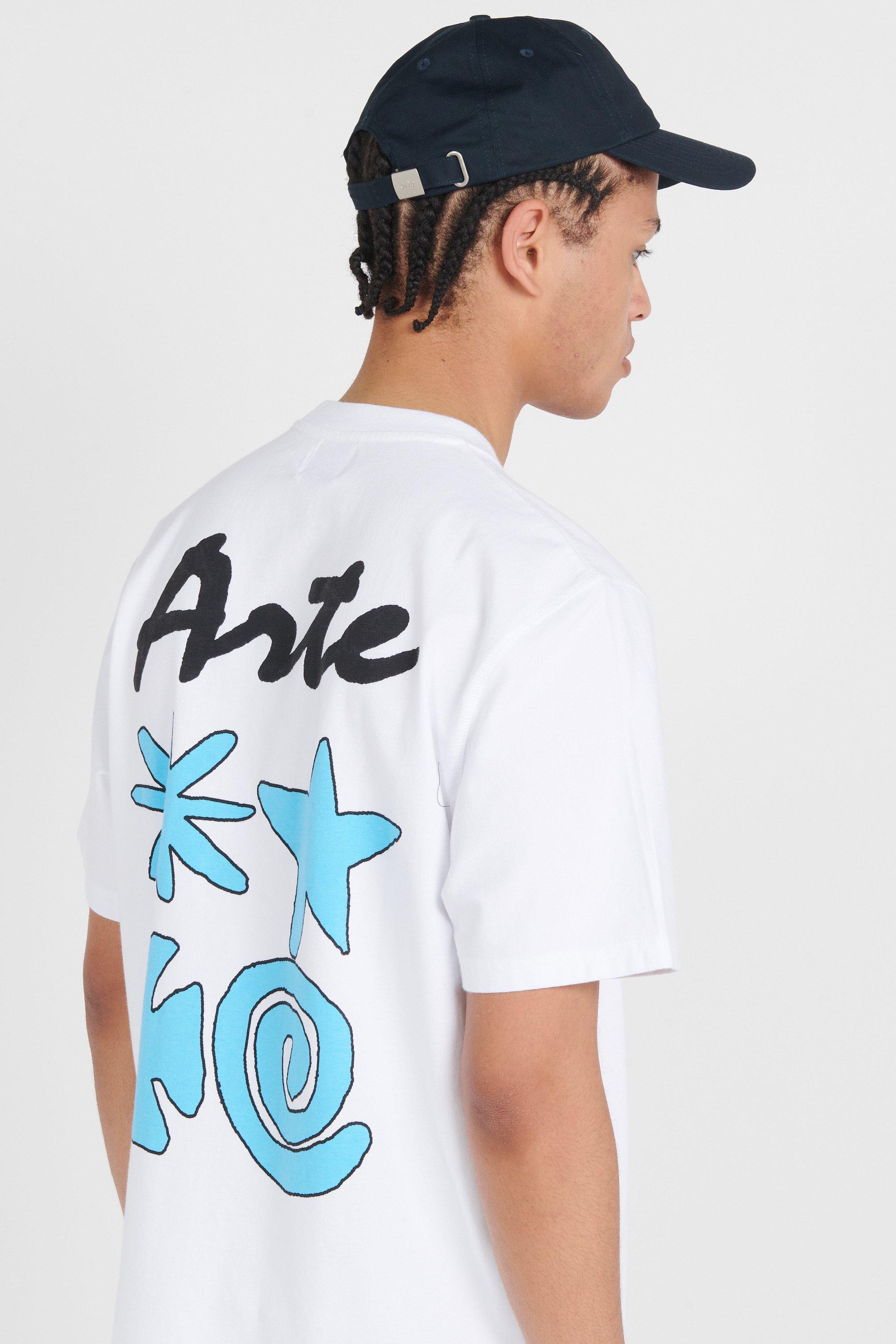 T-shirt White