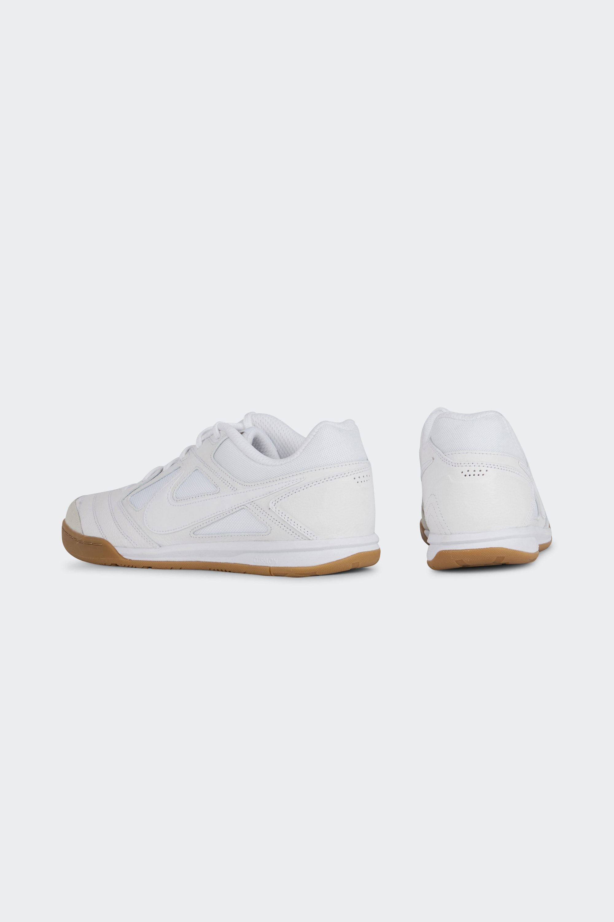 Baskets | Blanc by NIKE Baskets Blanc