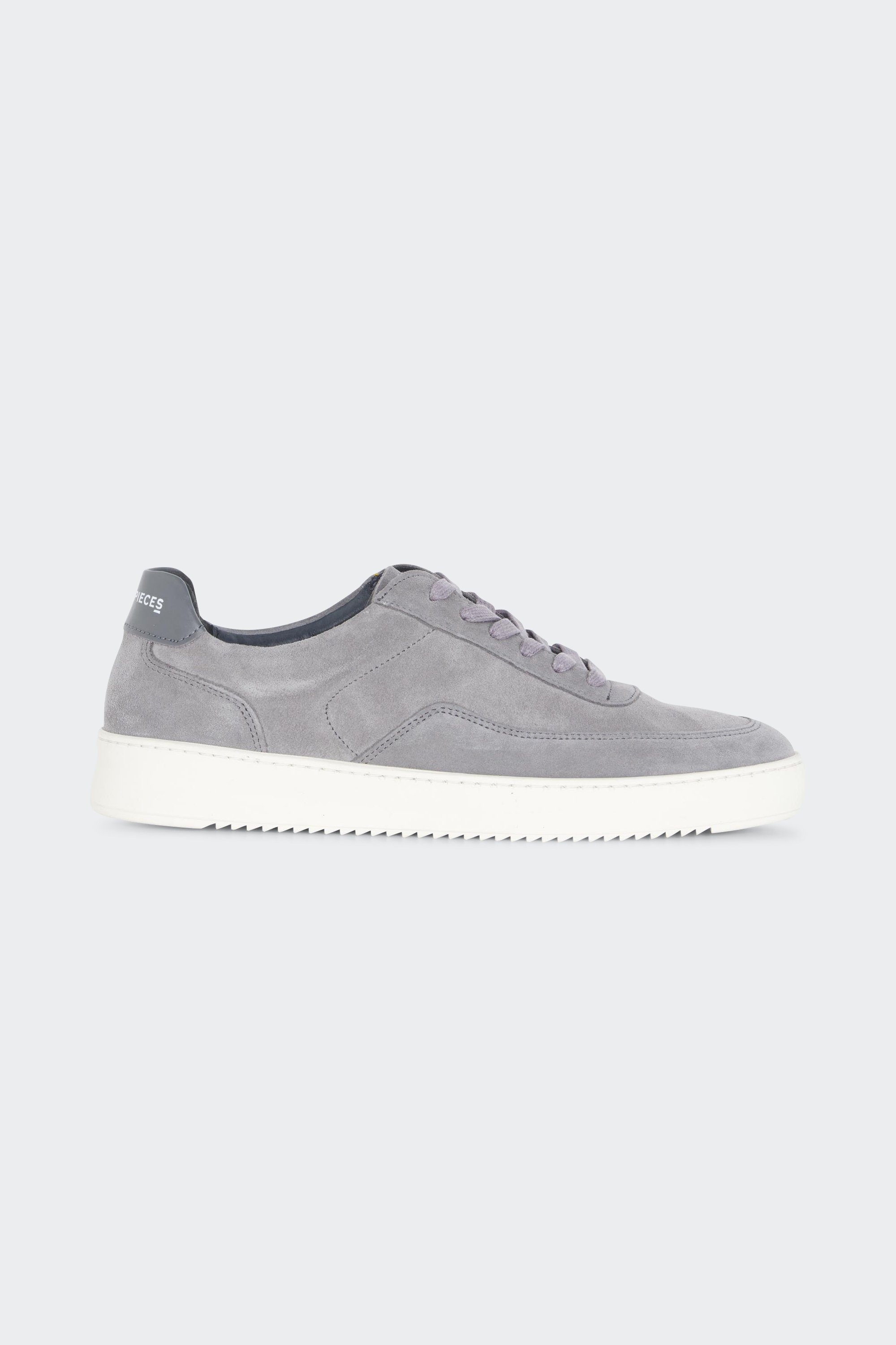 Baskets  | Gris by FILLING PIECES Baskets  Gris