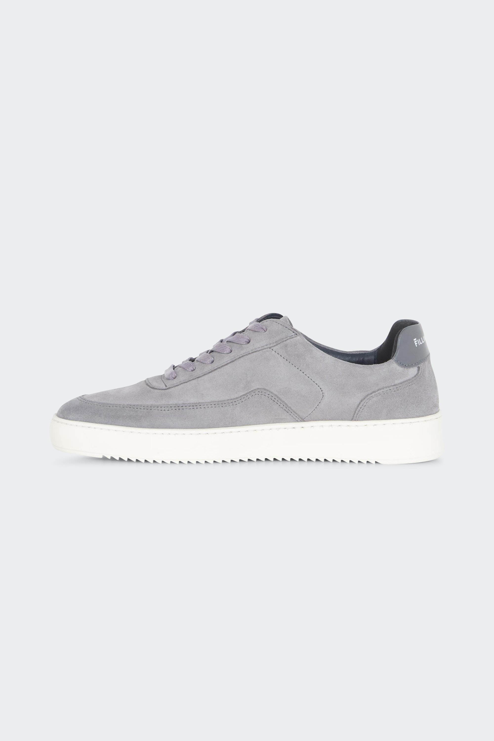 Baskets  | Gris by FILLING PIECES Baskets  Gris