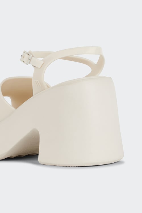 MELISSA Sandales hautes Beige