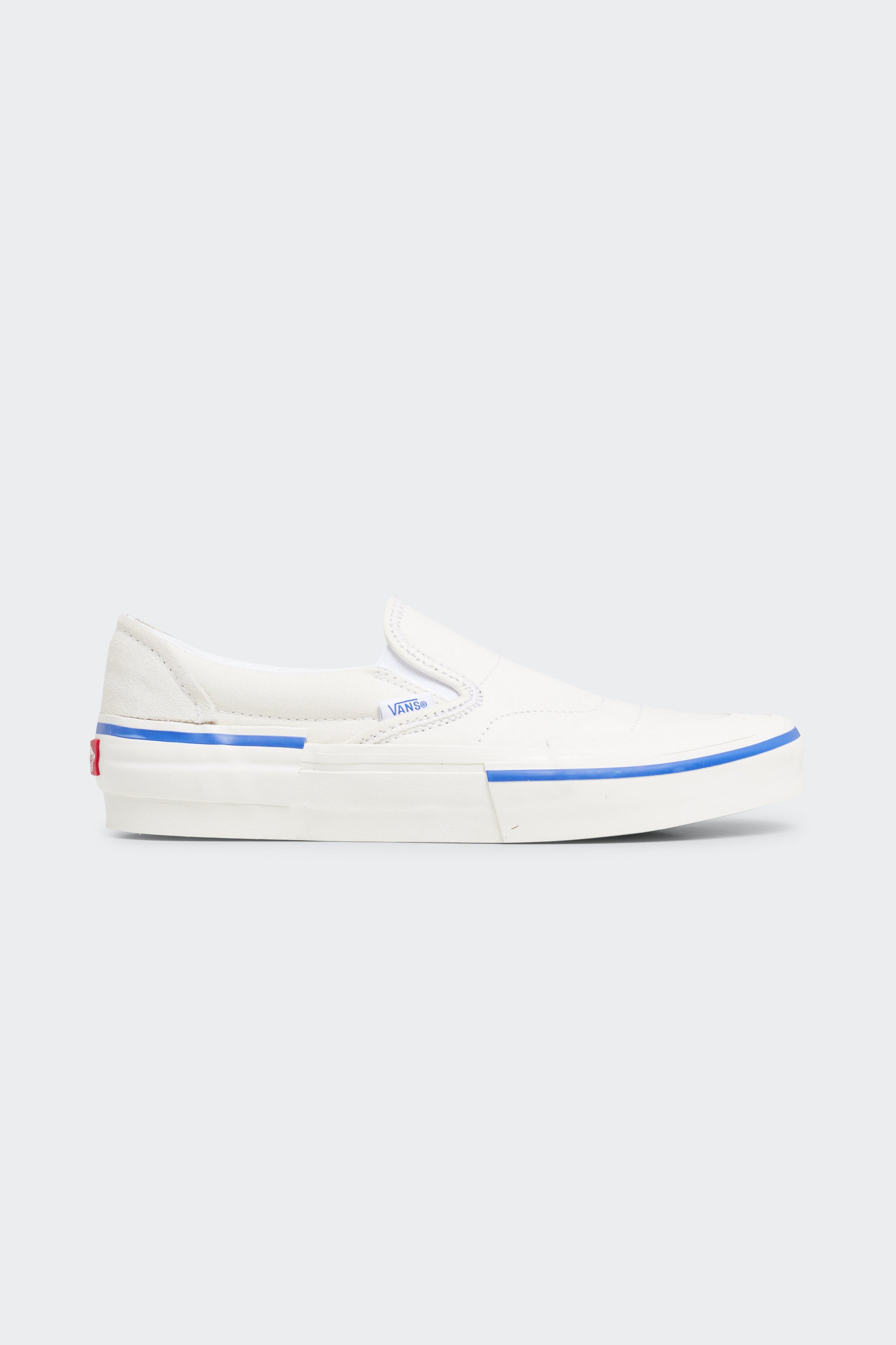 Slip-on | White by VANS Slip-on White