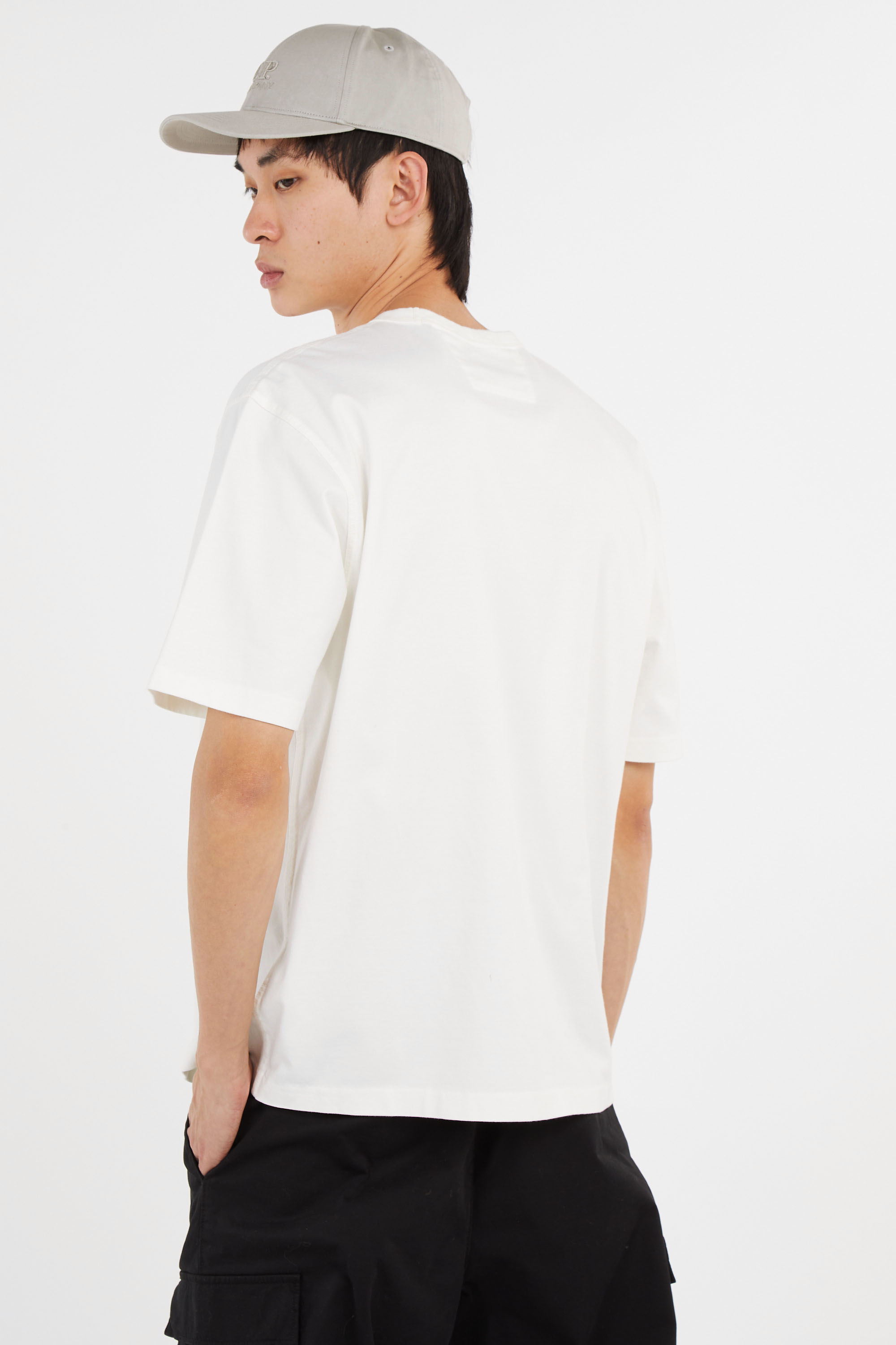 T-shirt White