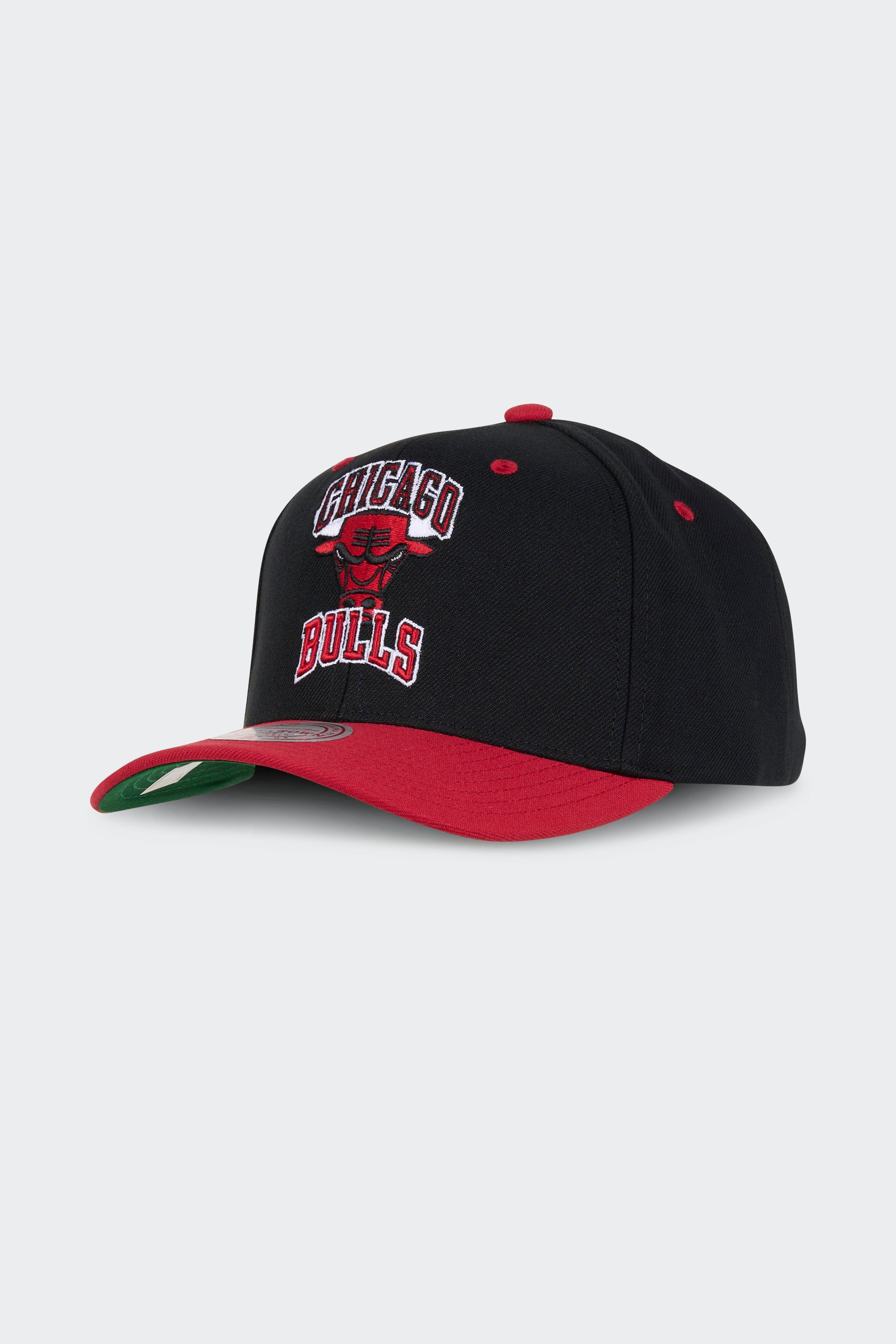 Cap | Black by MITCHELL & NESS Cap Black