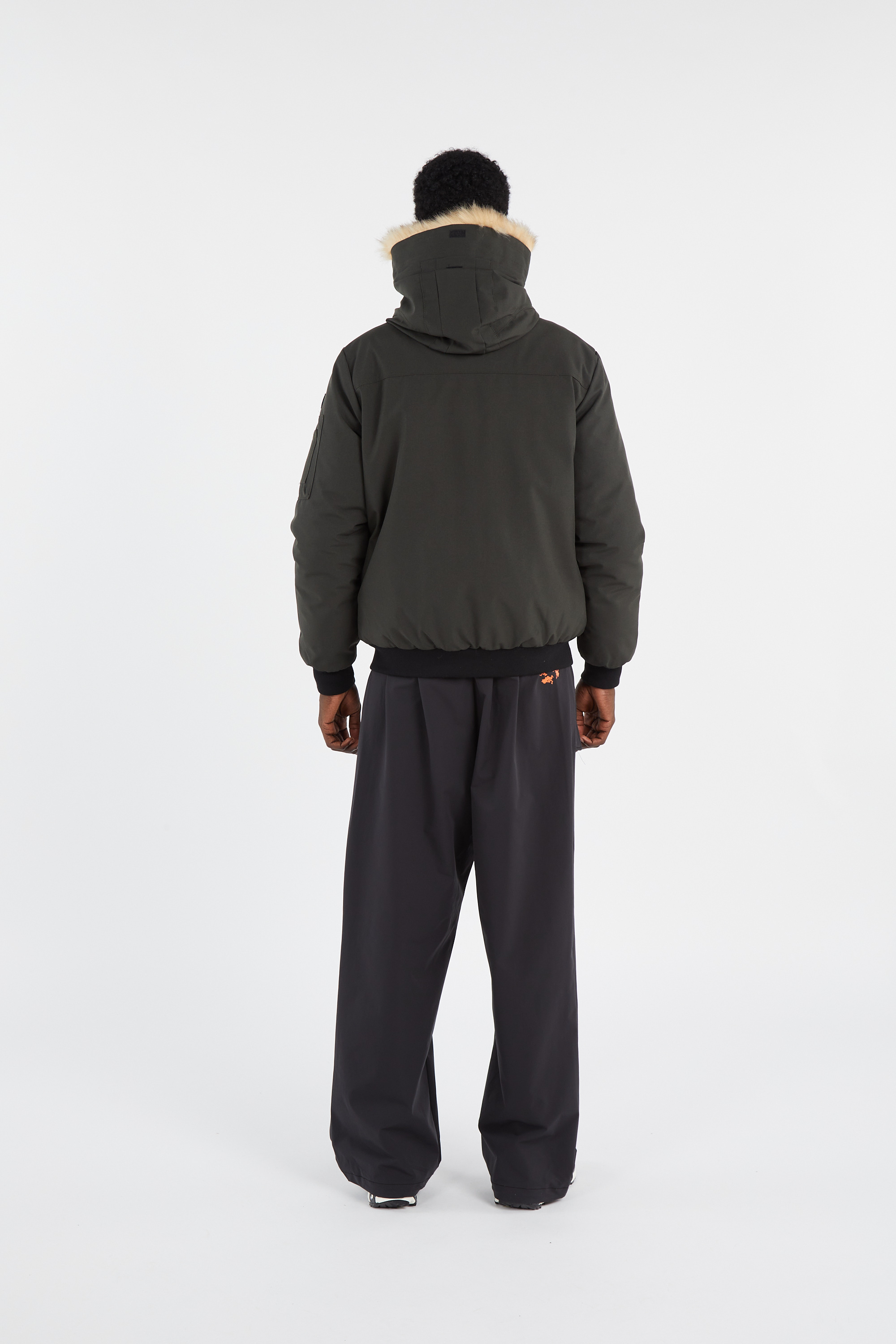 Lightweight quilted padded jacket with high neck Green