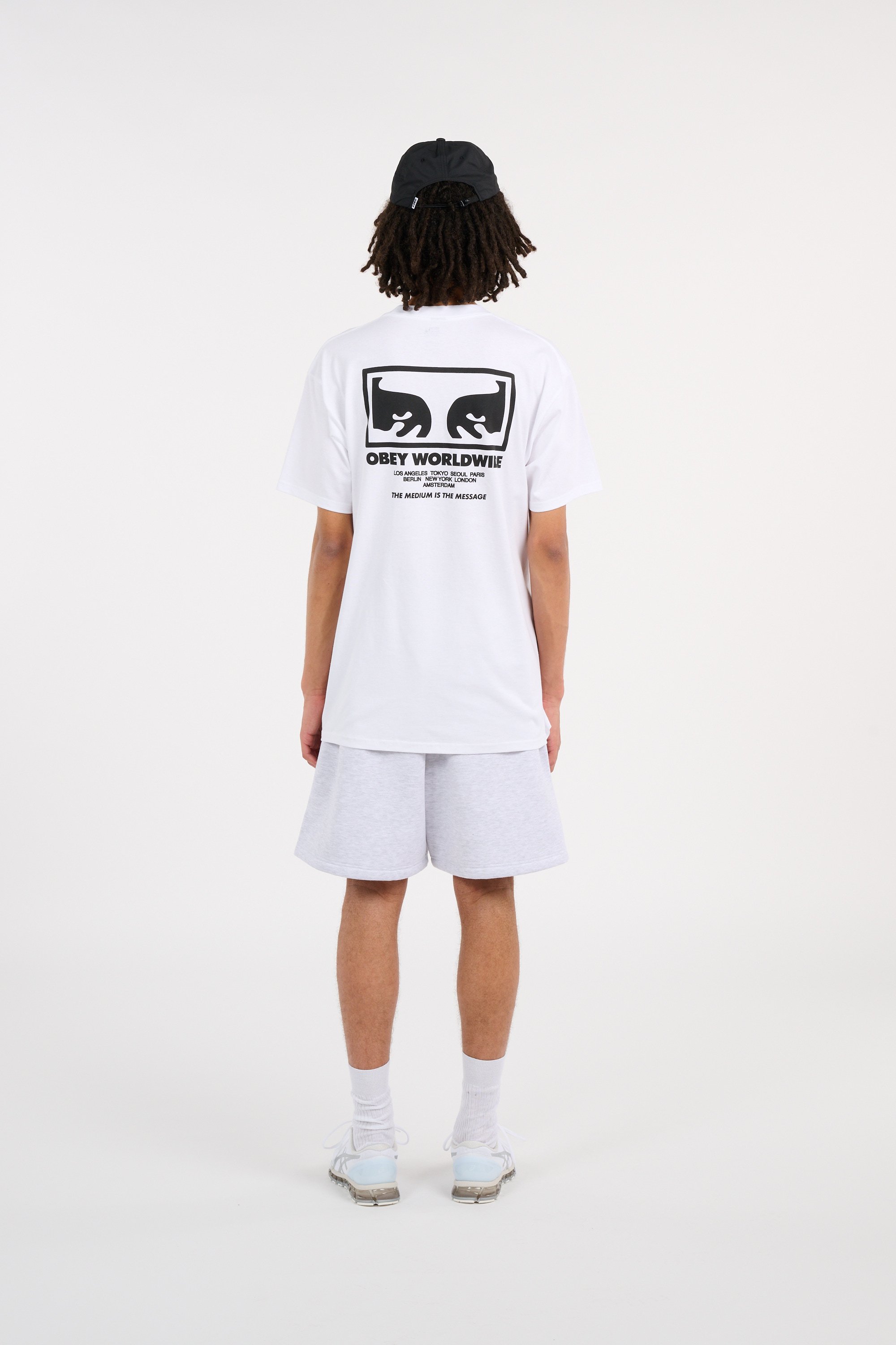 T-shirt White