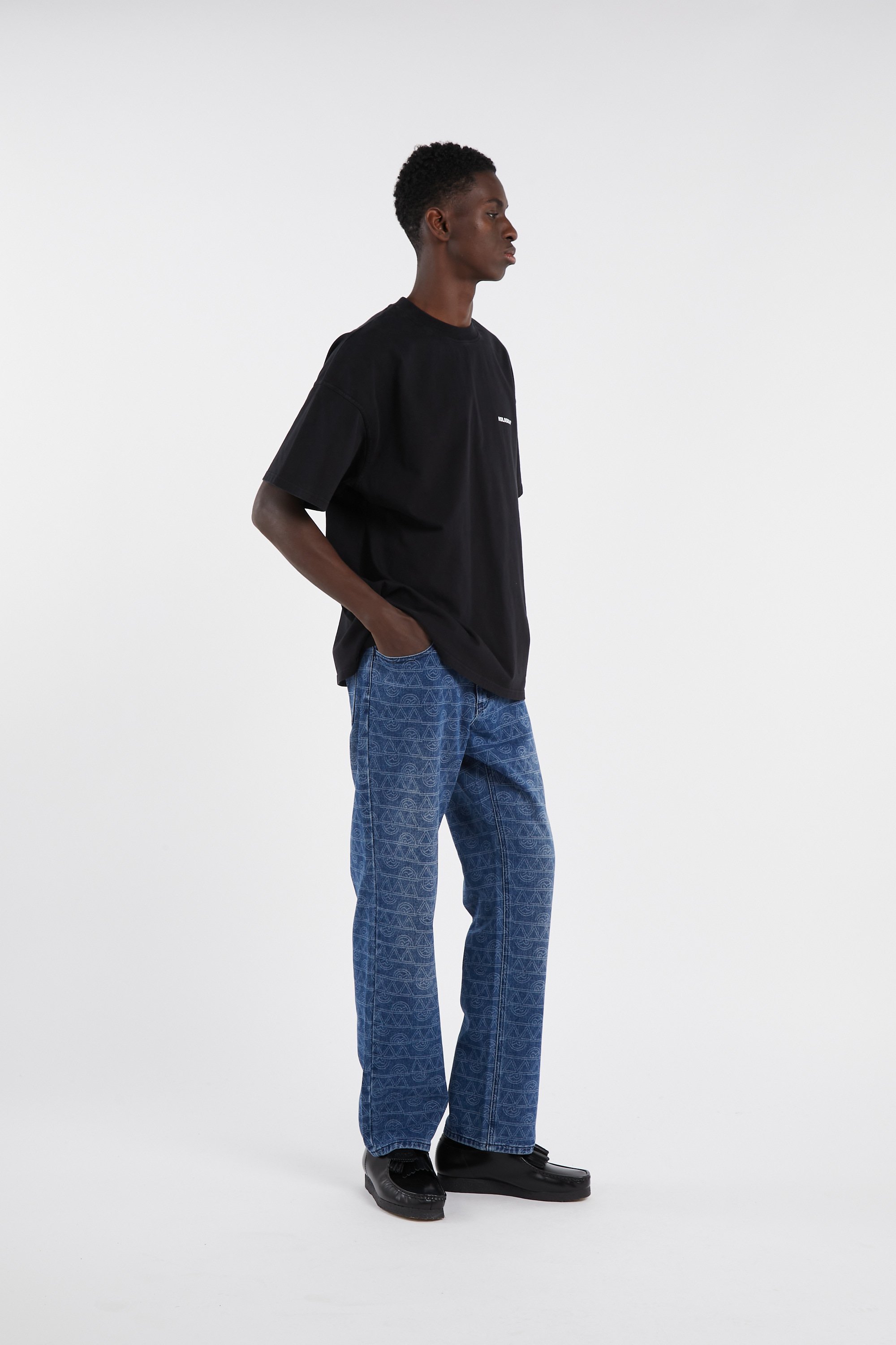 T-shirt | Noir by HOLOGRAM T-shirt Noir