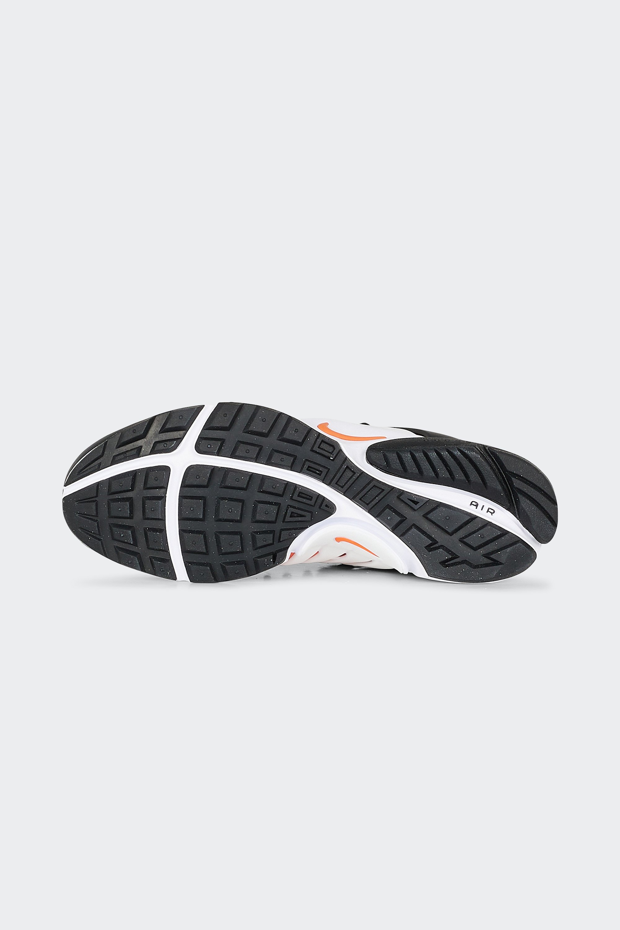 Baskets | Orange by NIKE Baskets Orange