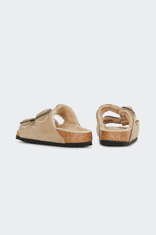 BIRKENSTOCK Sandales plates Beige