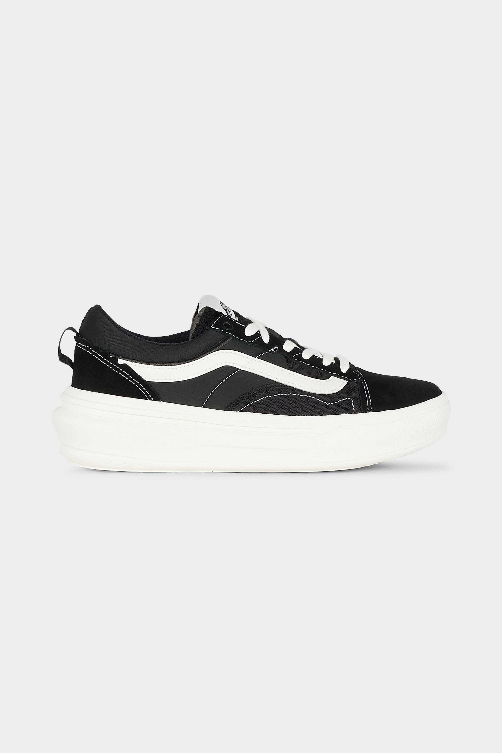 Sneakers | Black by VANS Sneakers Black