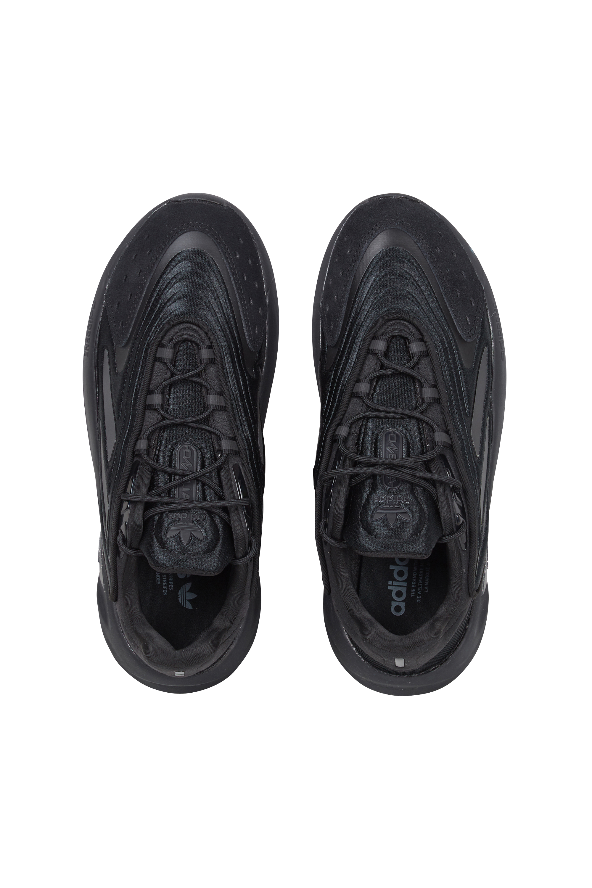 Low-top sneakers Black