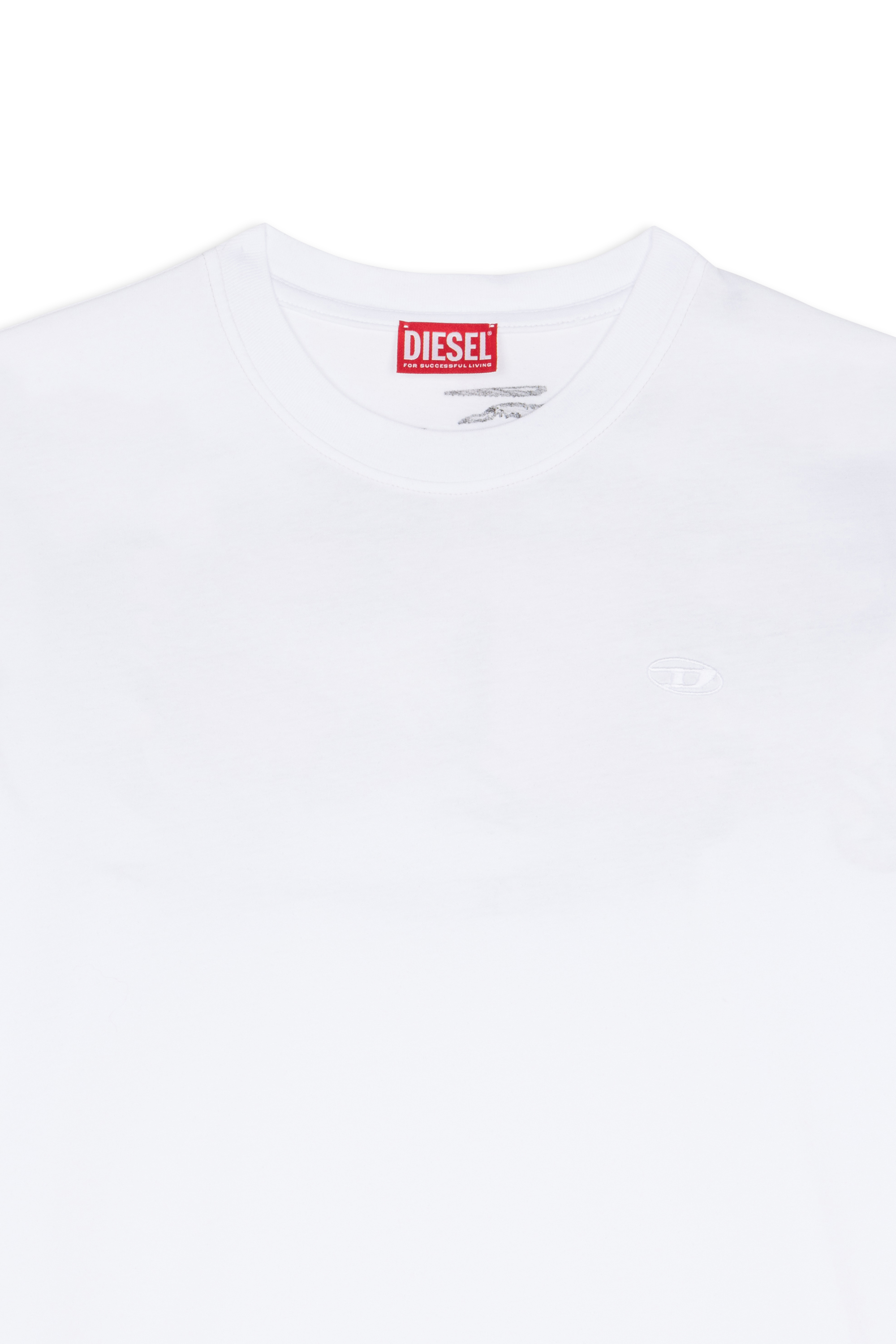 T-shirt White