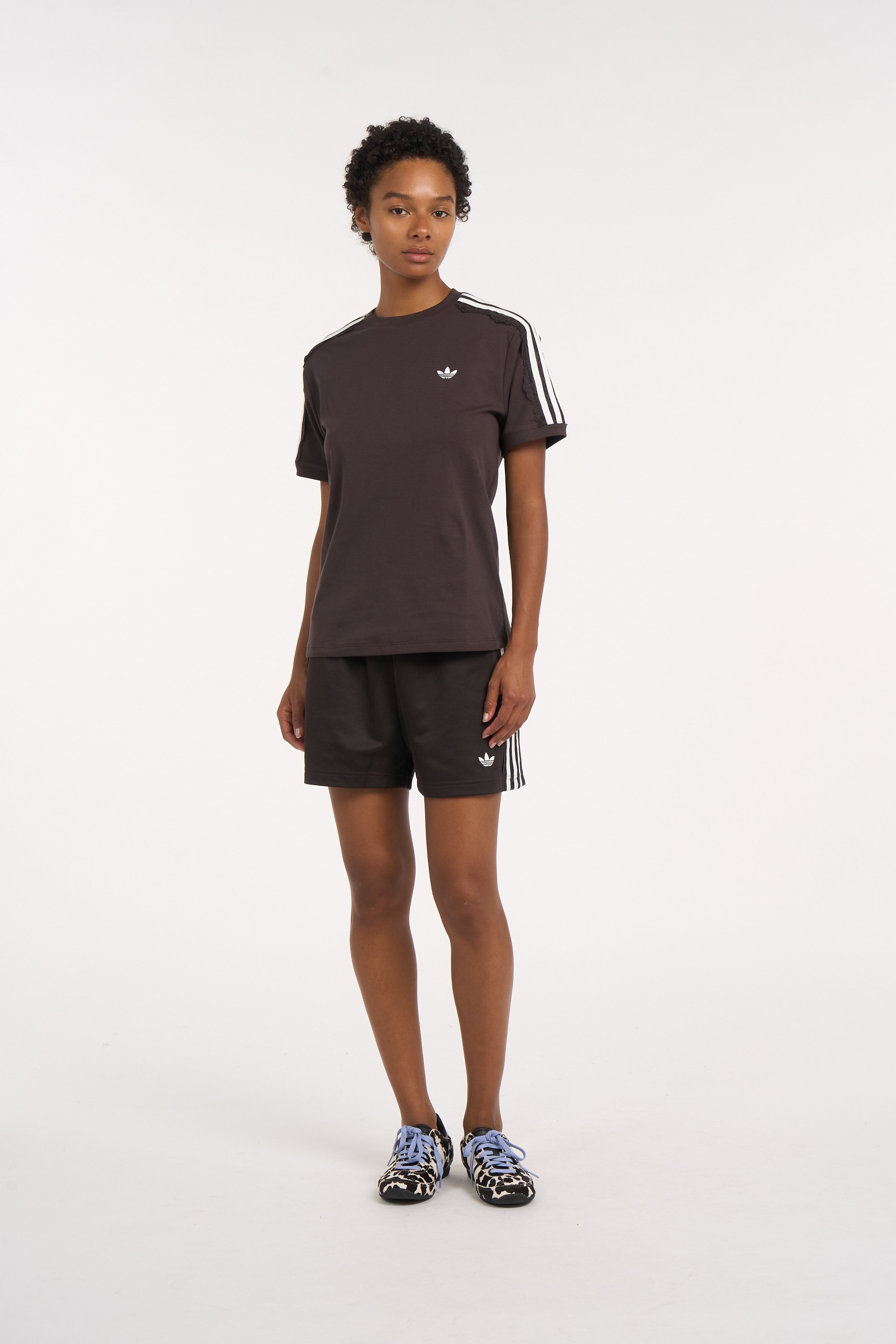 Shorts ADIDAS Brown