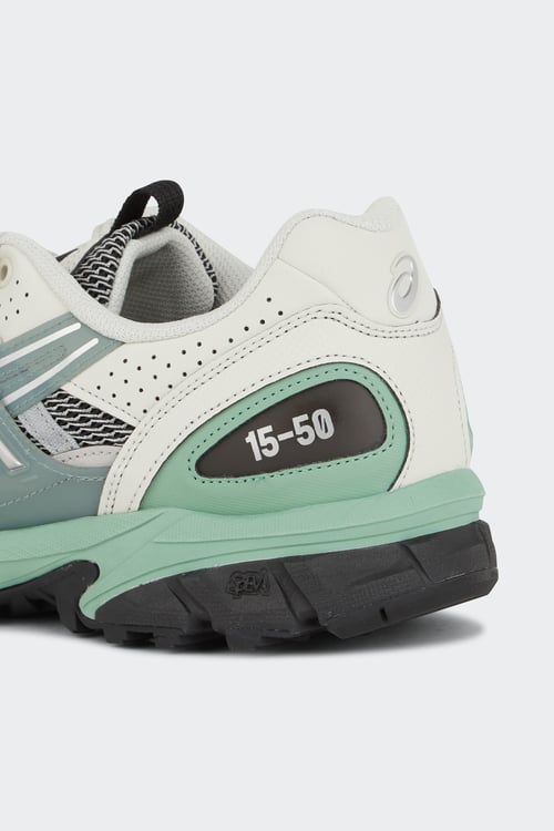 ASICS Baskets Gris