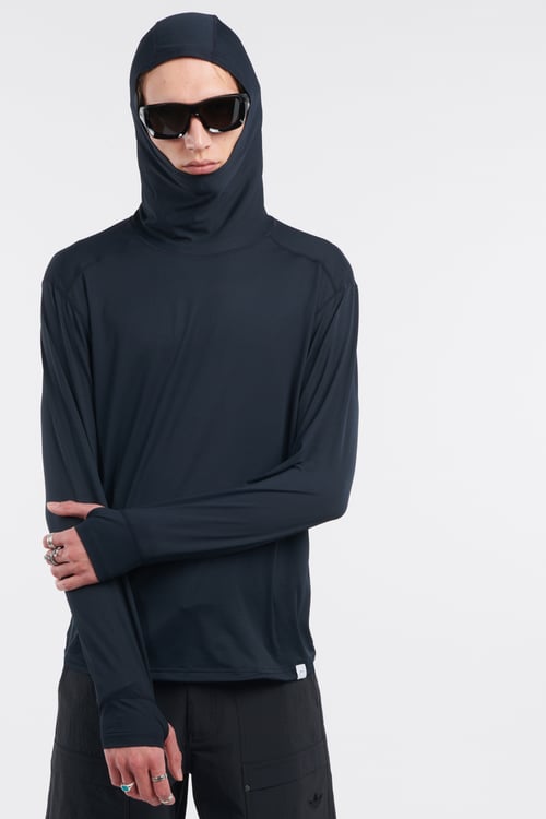 CAYL Top Noir