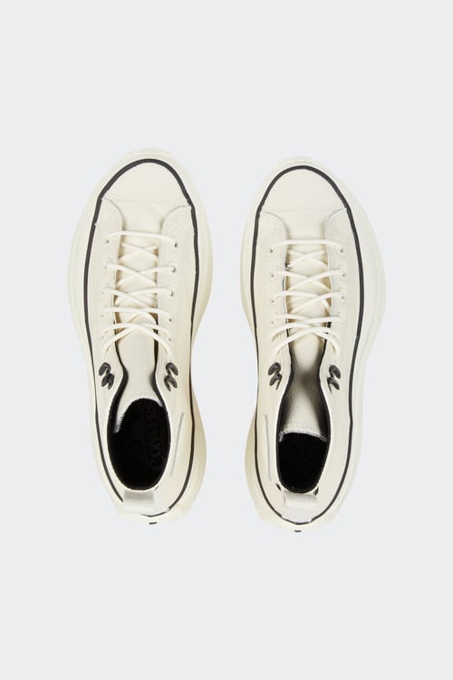 Baskets Beige