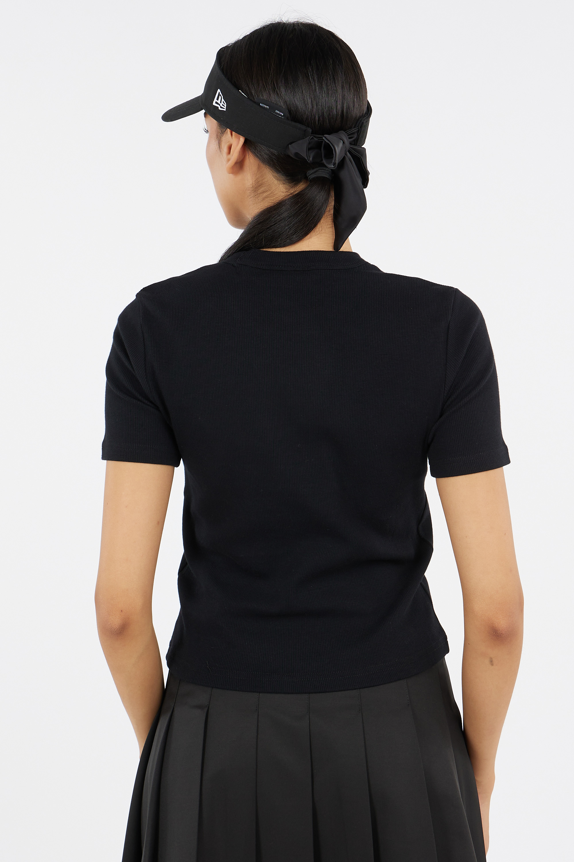 Regular-fit round-neck cotton T-shirt Black