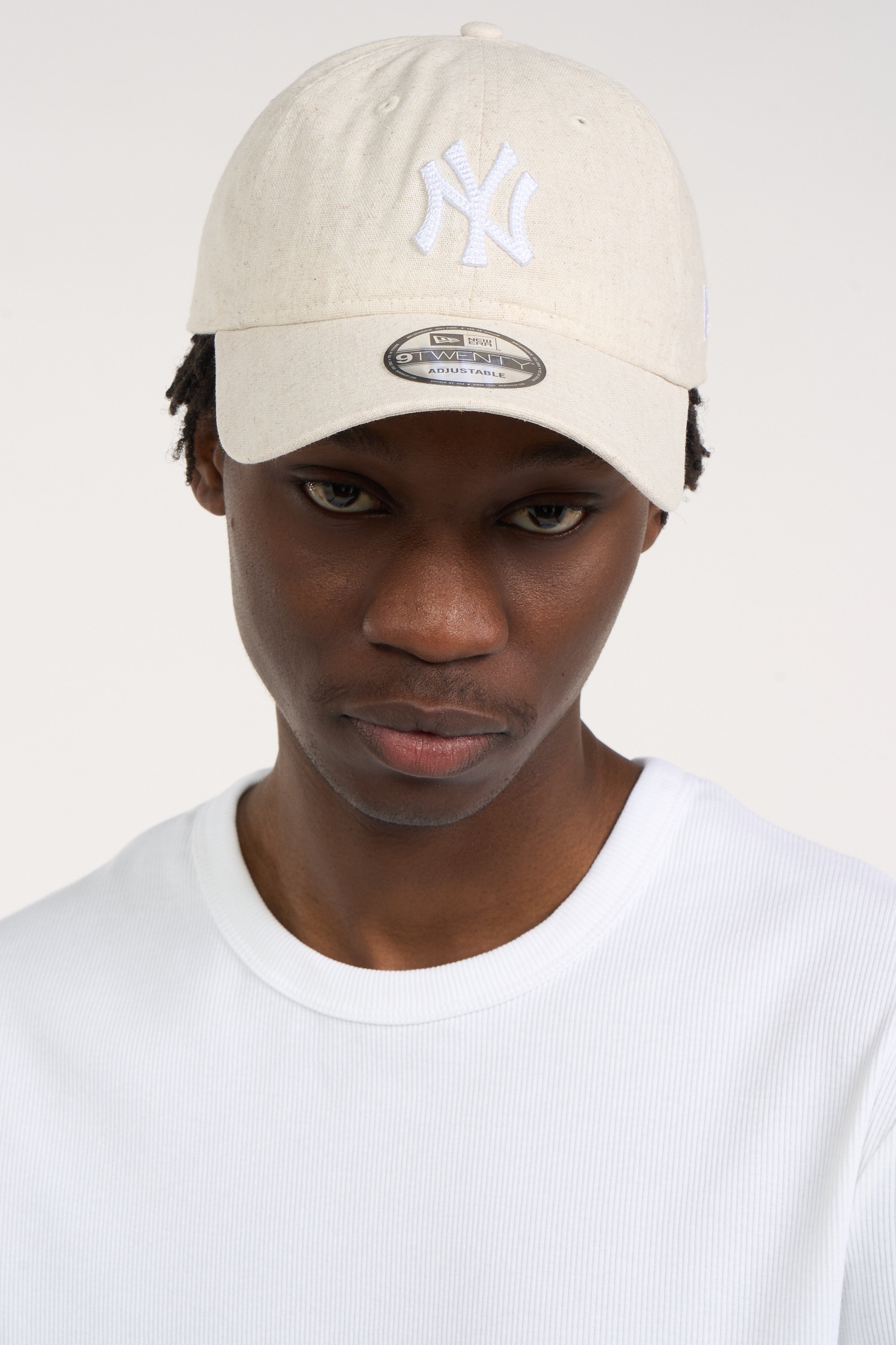 Casquette NEW ERA Beige