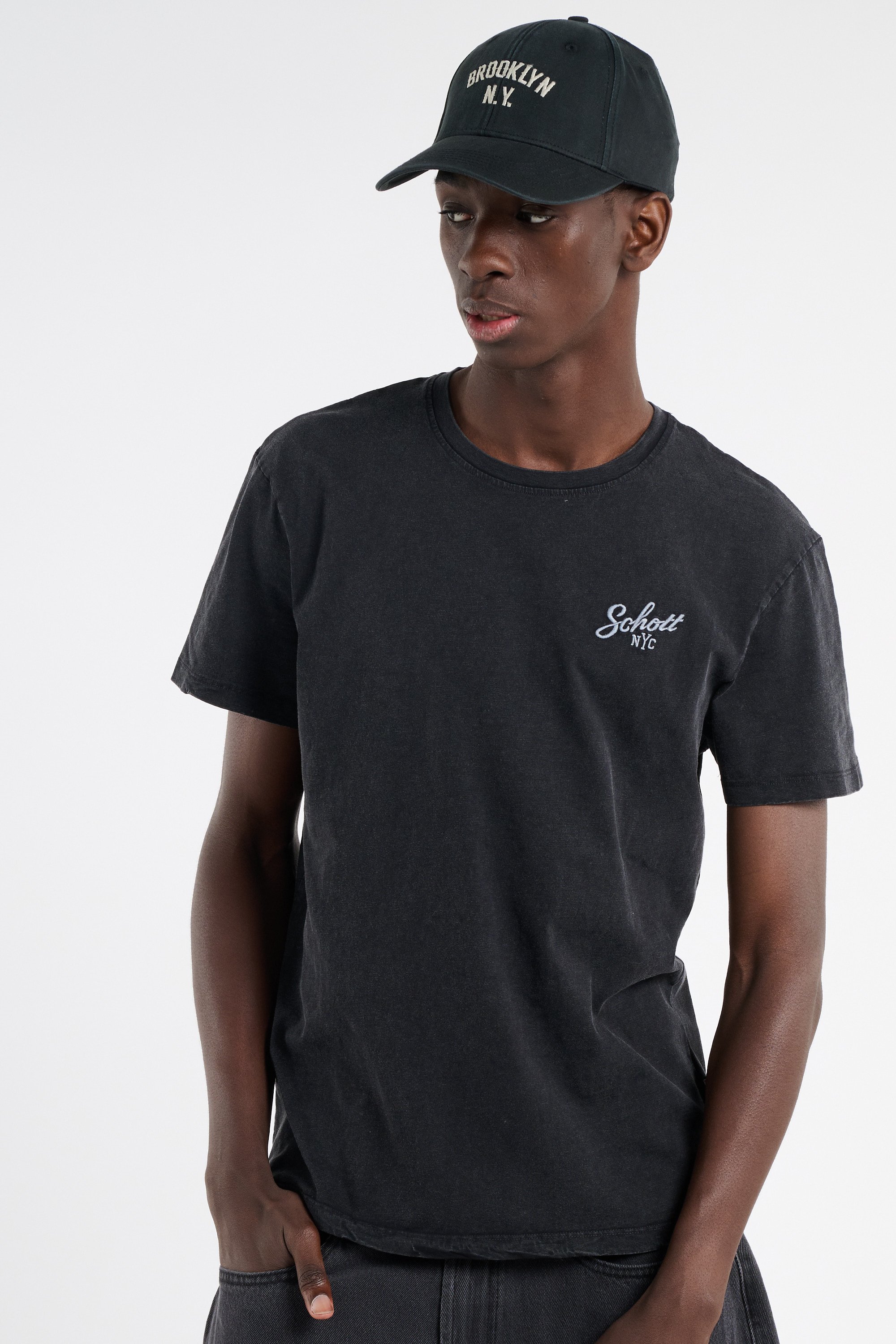 T-shirt | Black SCHOTT Men