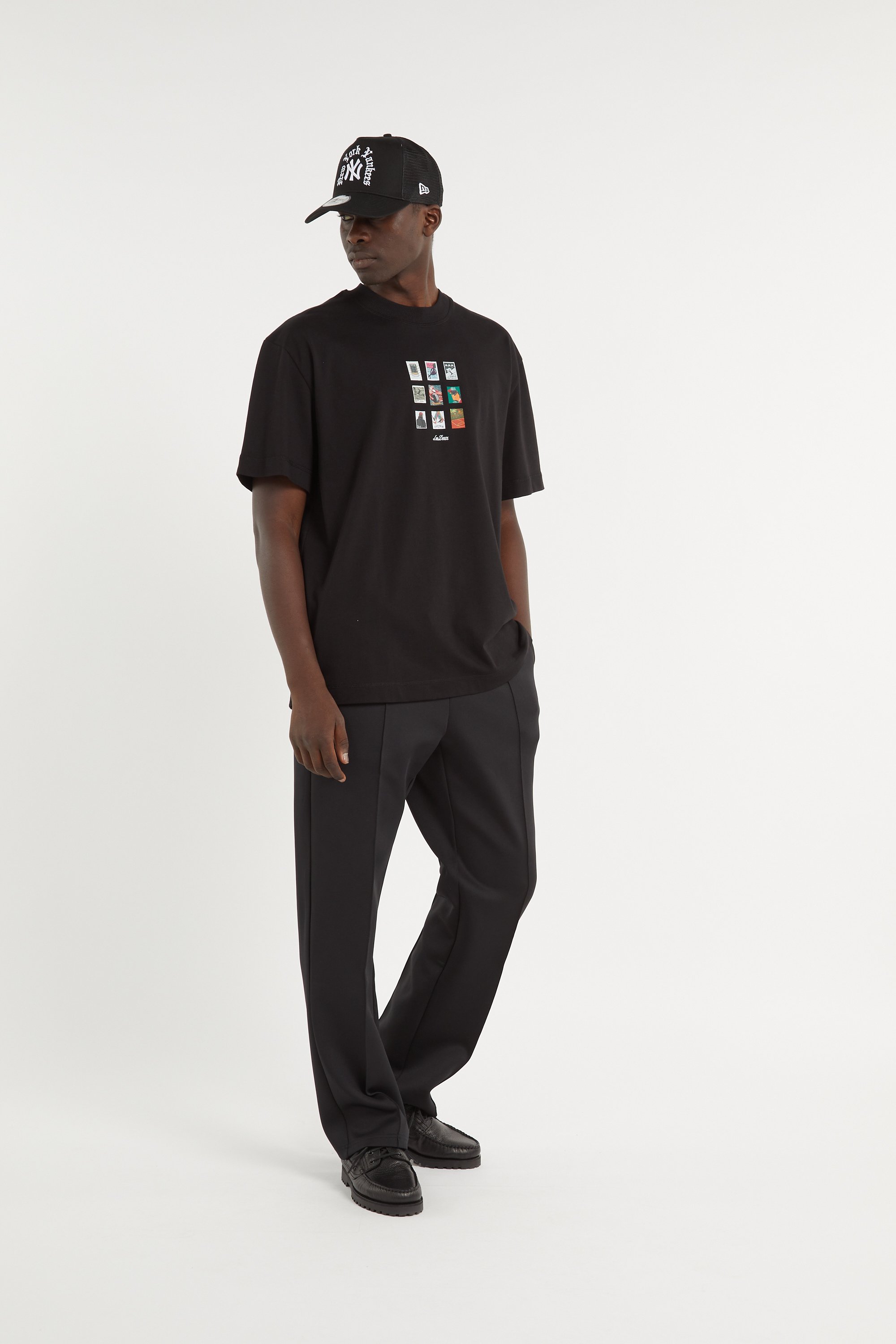 Regular-fit round-neck cotton T-shirt LES DEUX Black
