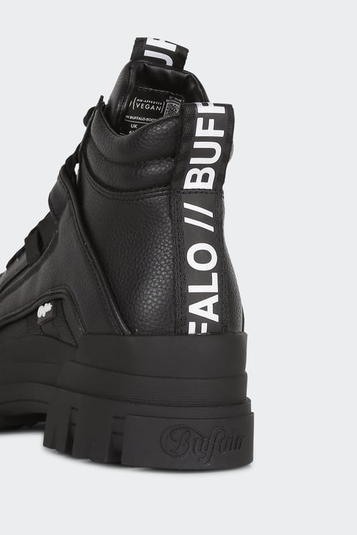 BUFFALO Baskets  Noir