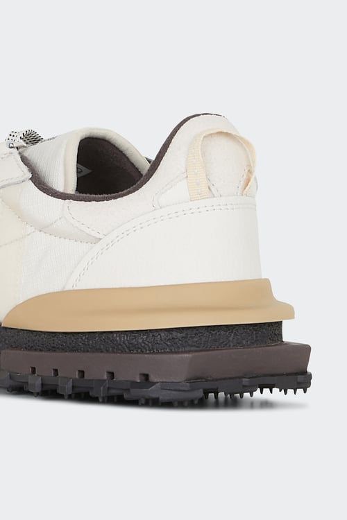 LACOSTE Baskets Gris