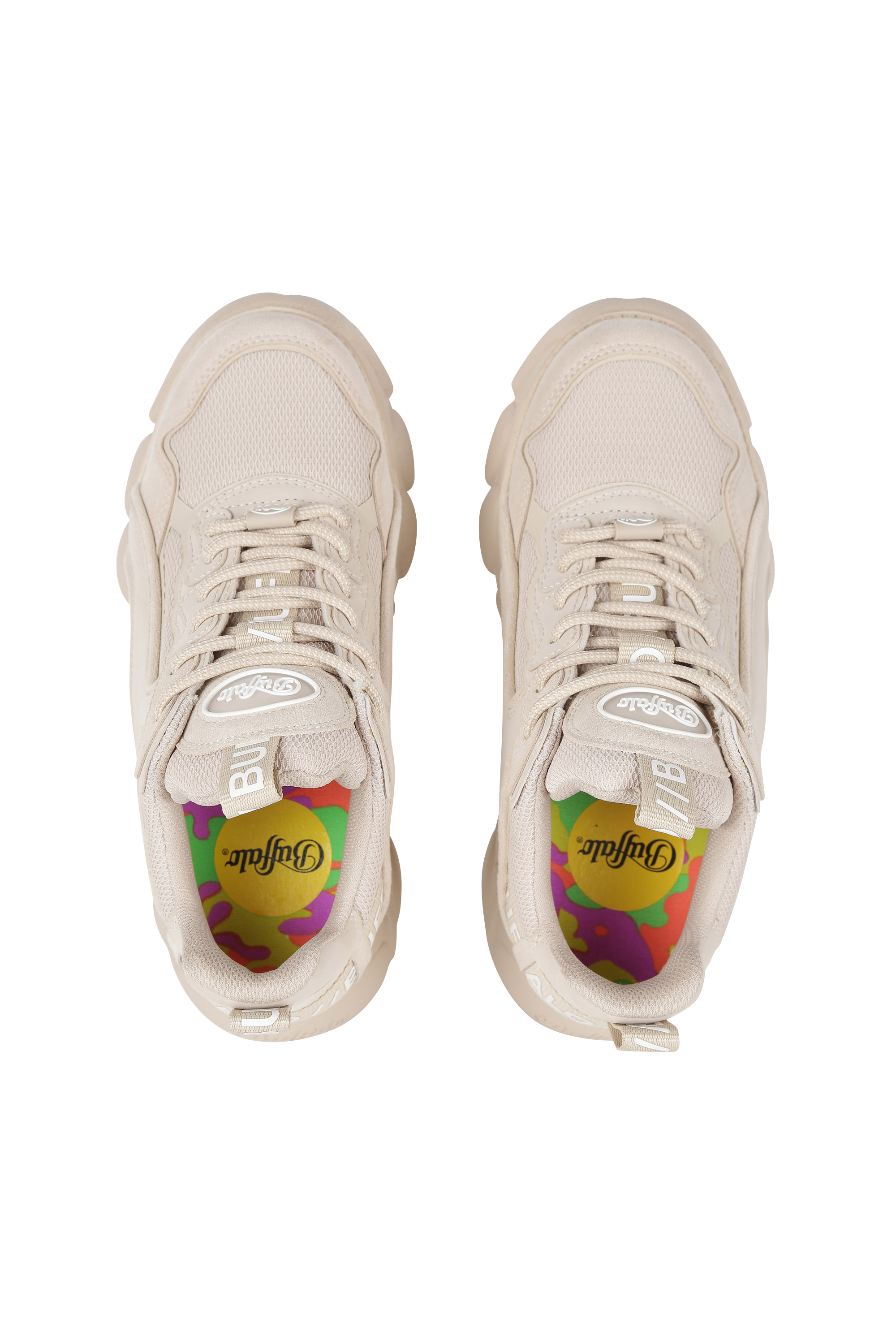 Baskets  Beige