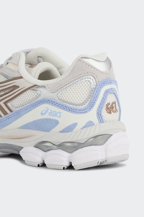 ASICS Baskets Beige