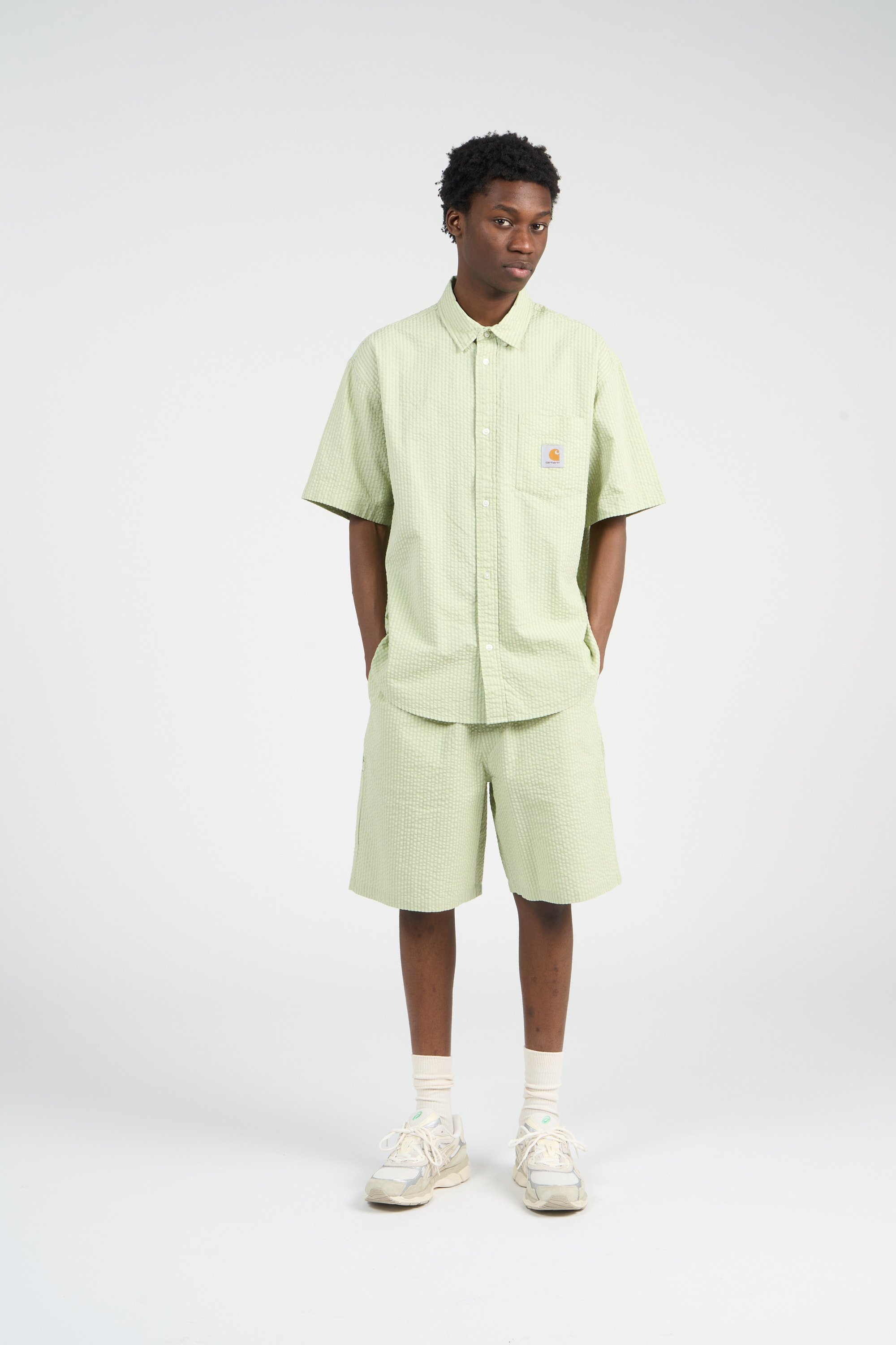 Shorts CARHARTT WIP Green