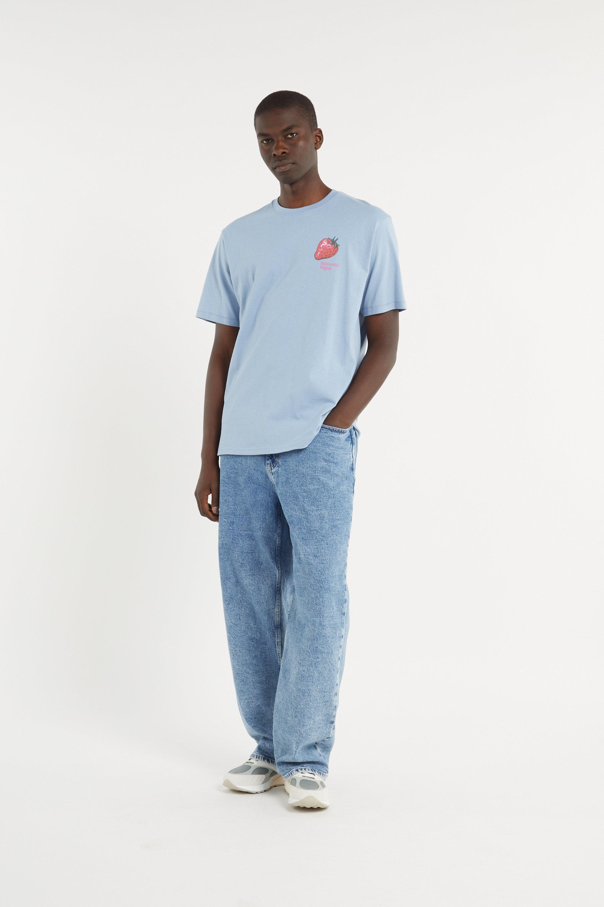 Regular-fit round-neck cotton T-shirt | Blue THISISNEVERTHAT Men